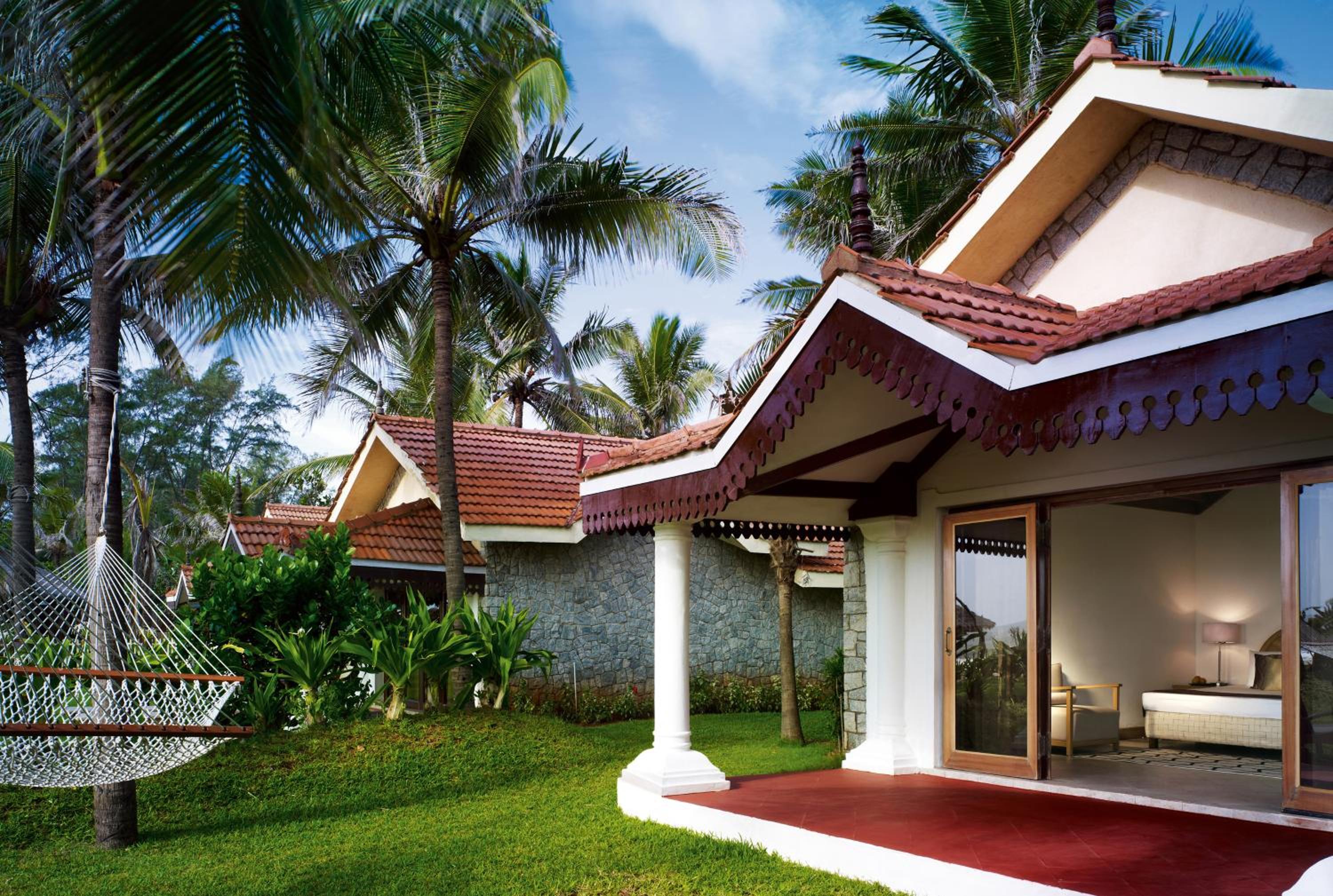 Premium Villa Sea View King Bed - Photo 3