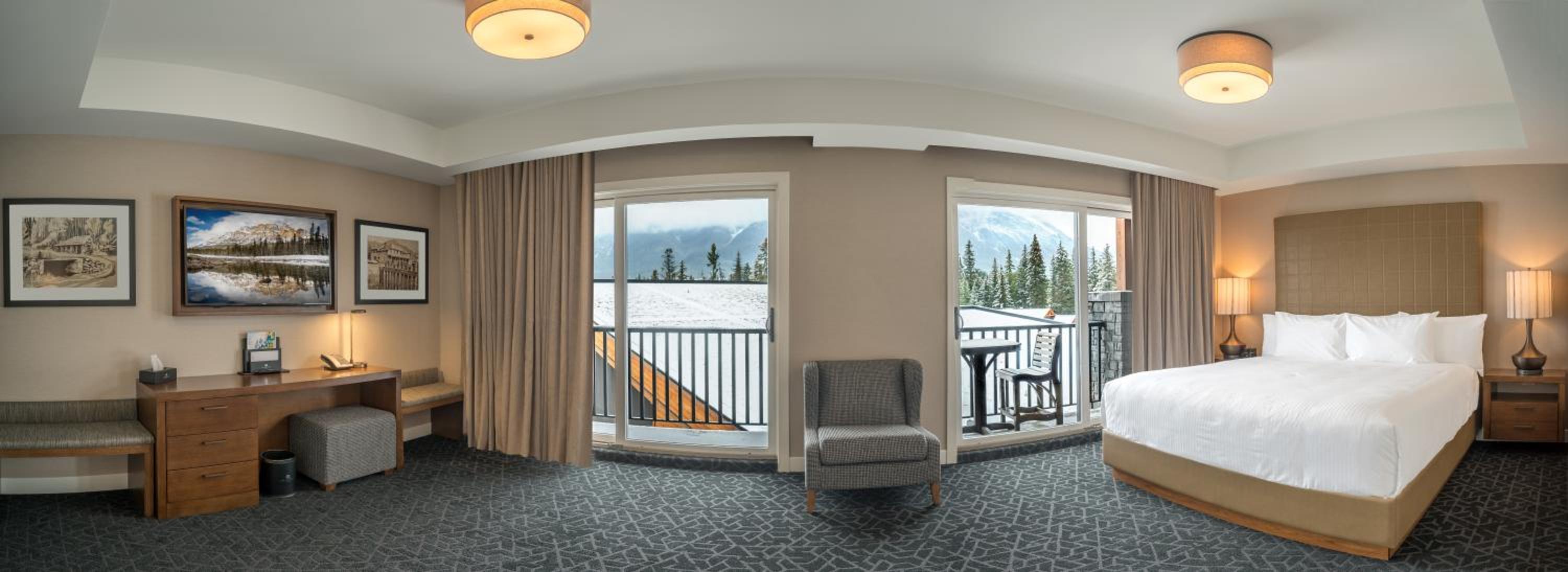 Royal King Room