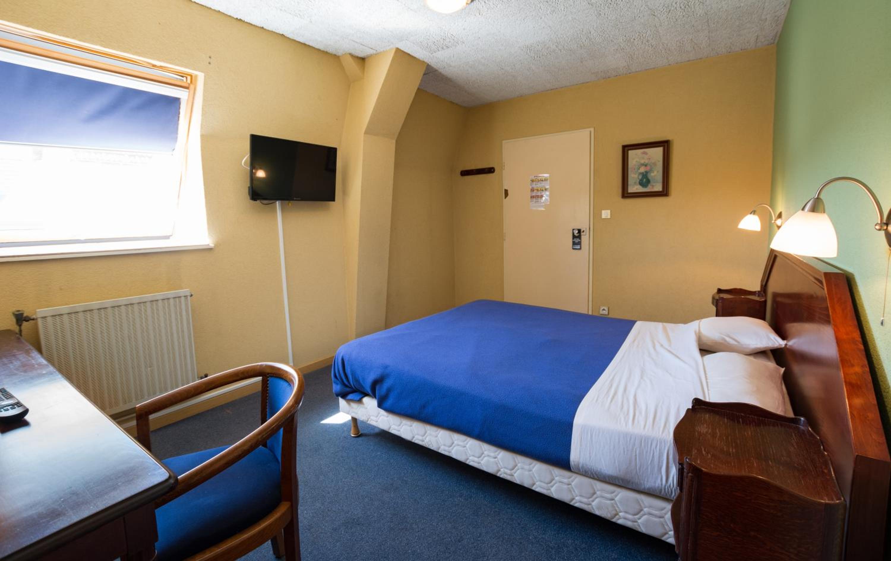 Double Room - Photo 2