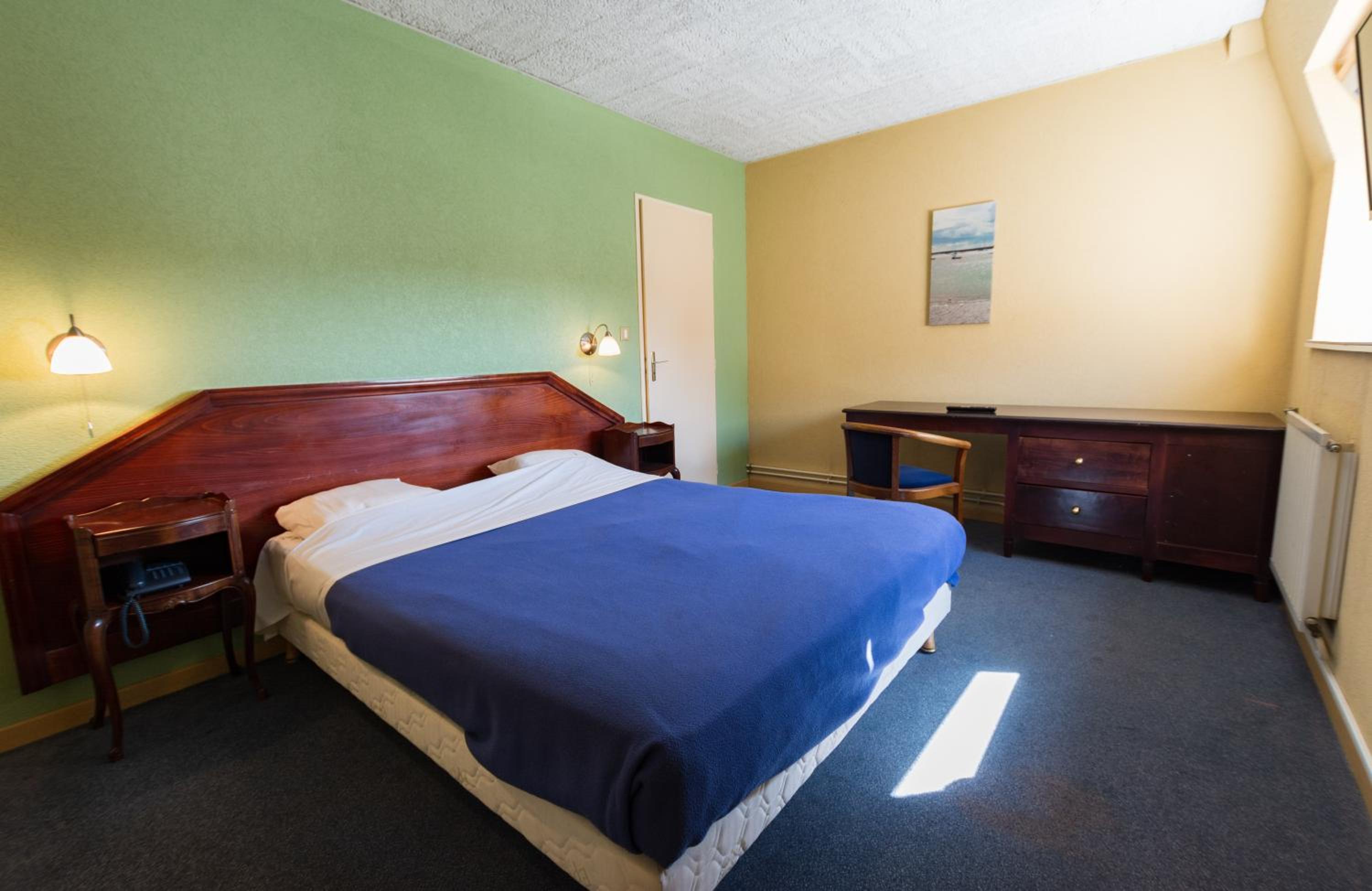 Double Room - Photo 3