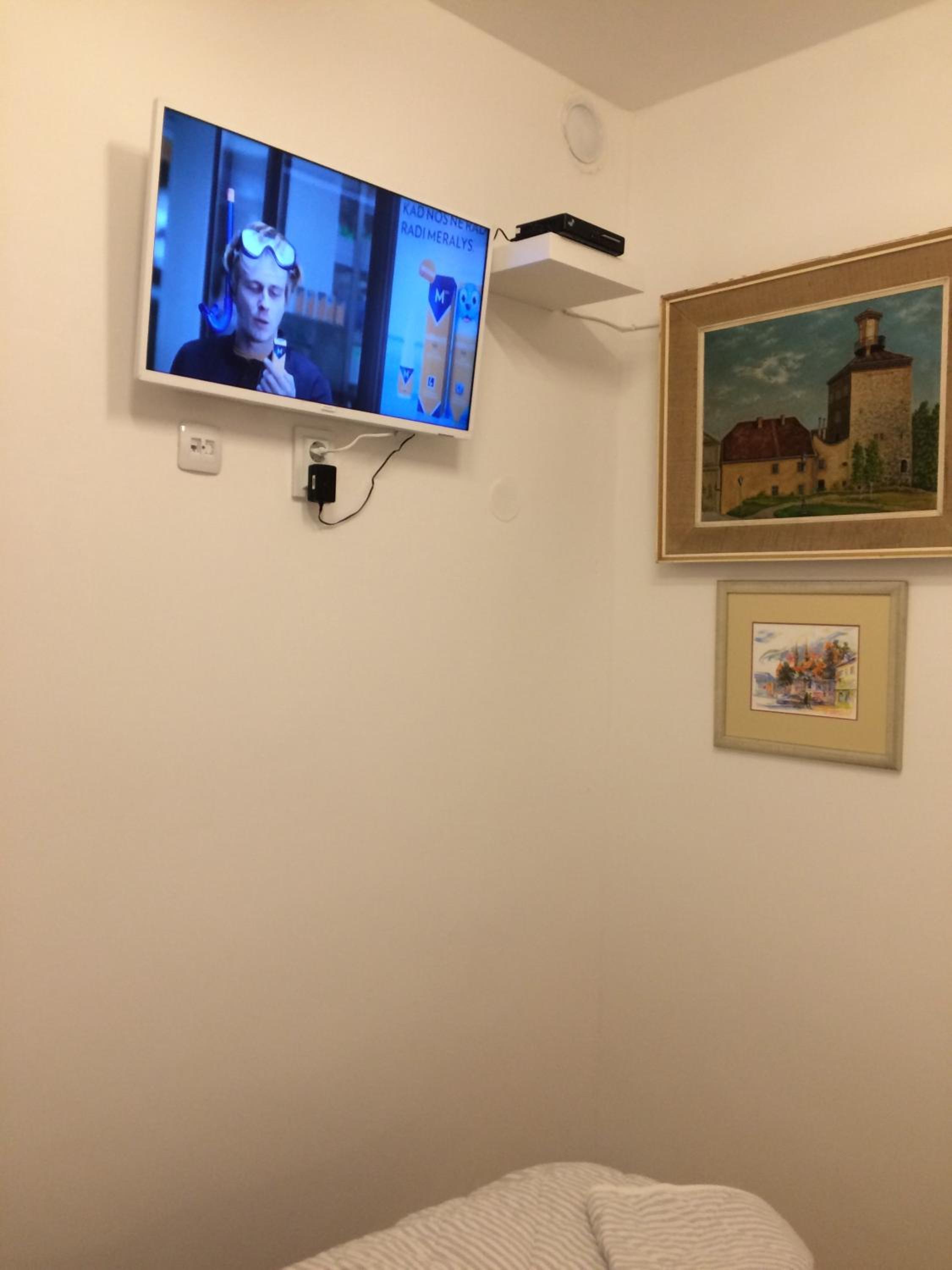 Studio Apartment - Photo 9