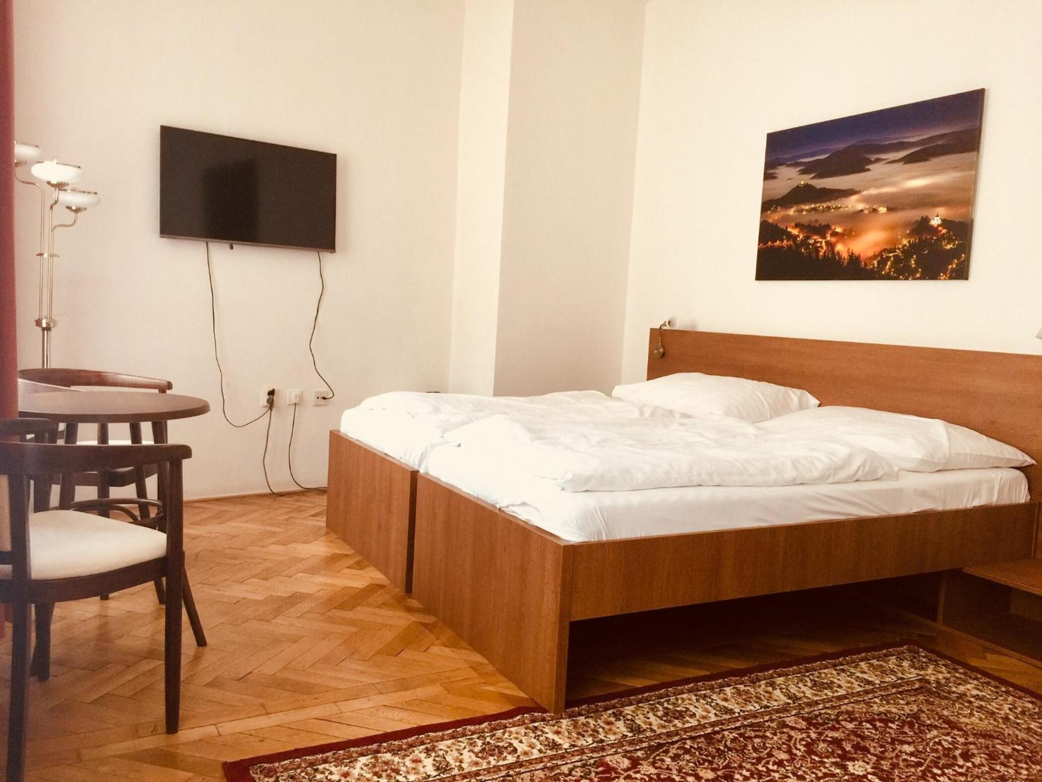 Classic Double Room - Photo 3