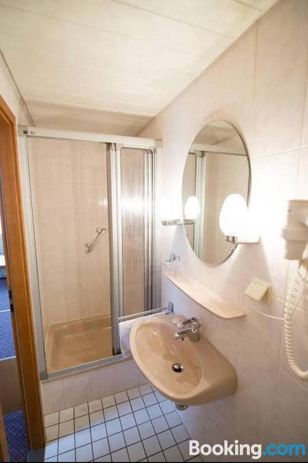 Double Room - Photo 3