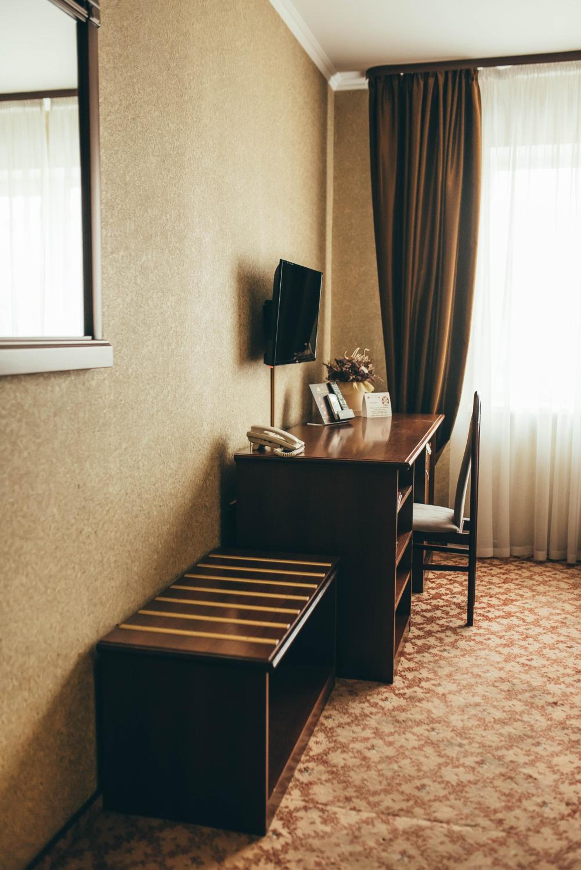 Double or Twin Room photo 3