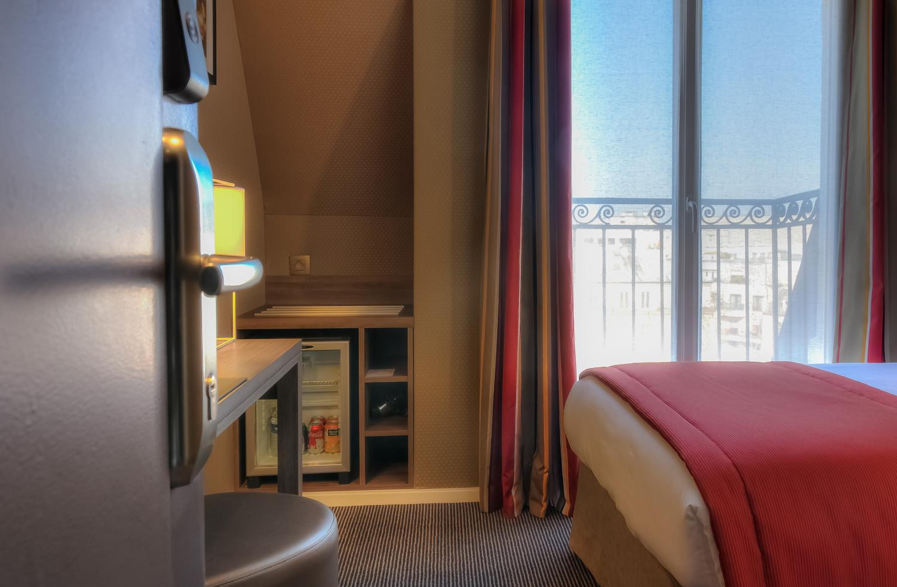 Single Room photo 2
