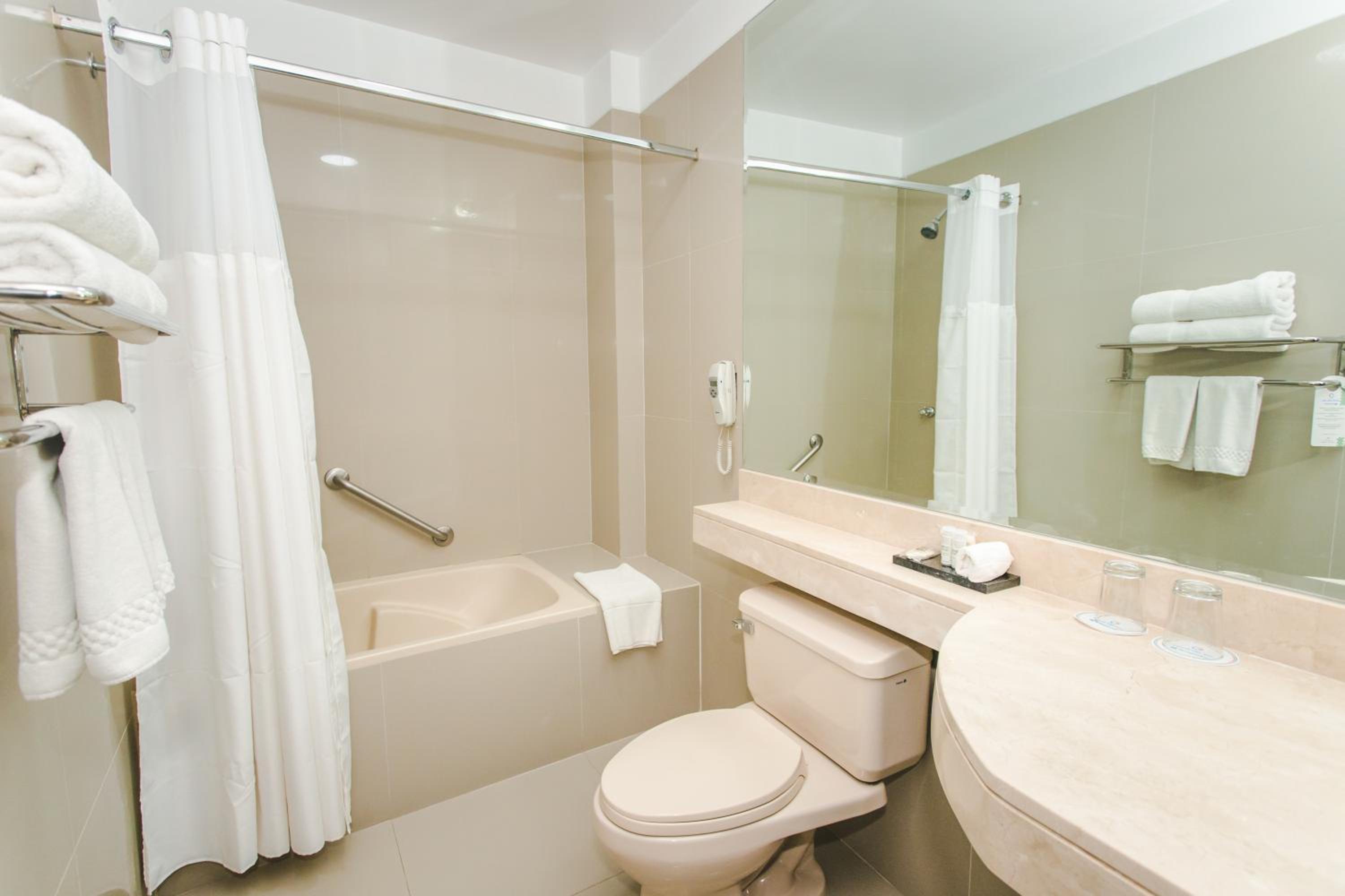 Double Room - Photo 3