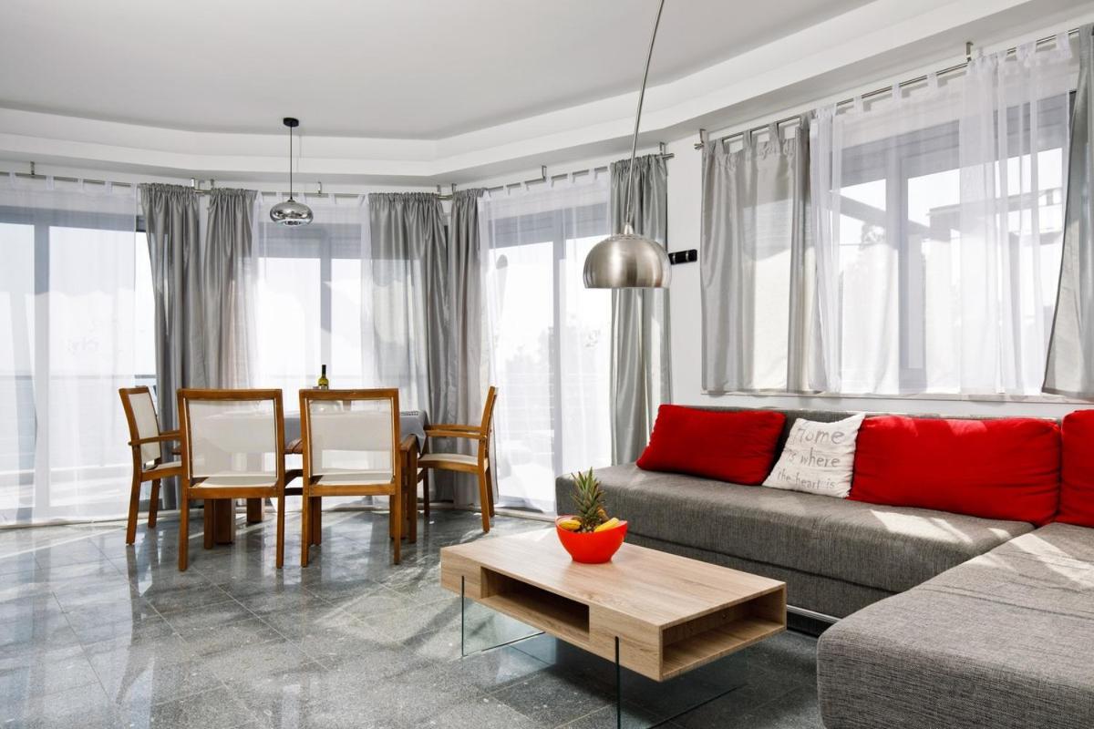 Penthouse Apartment
