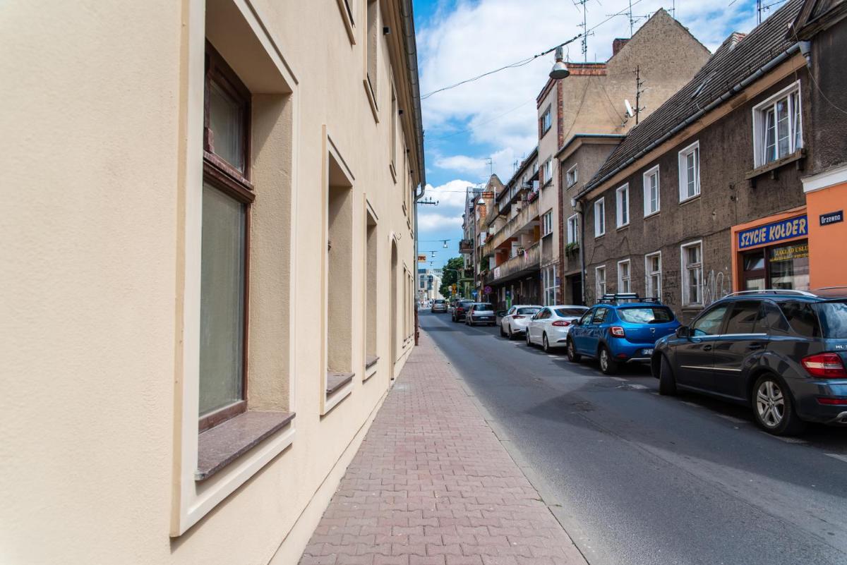 Studio Apartment - Photo 40
