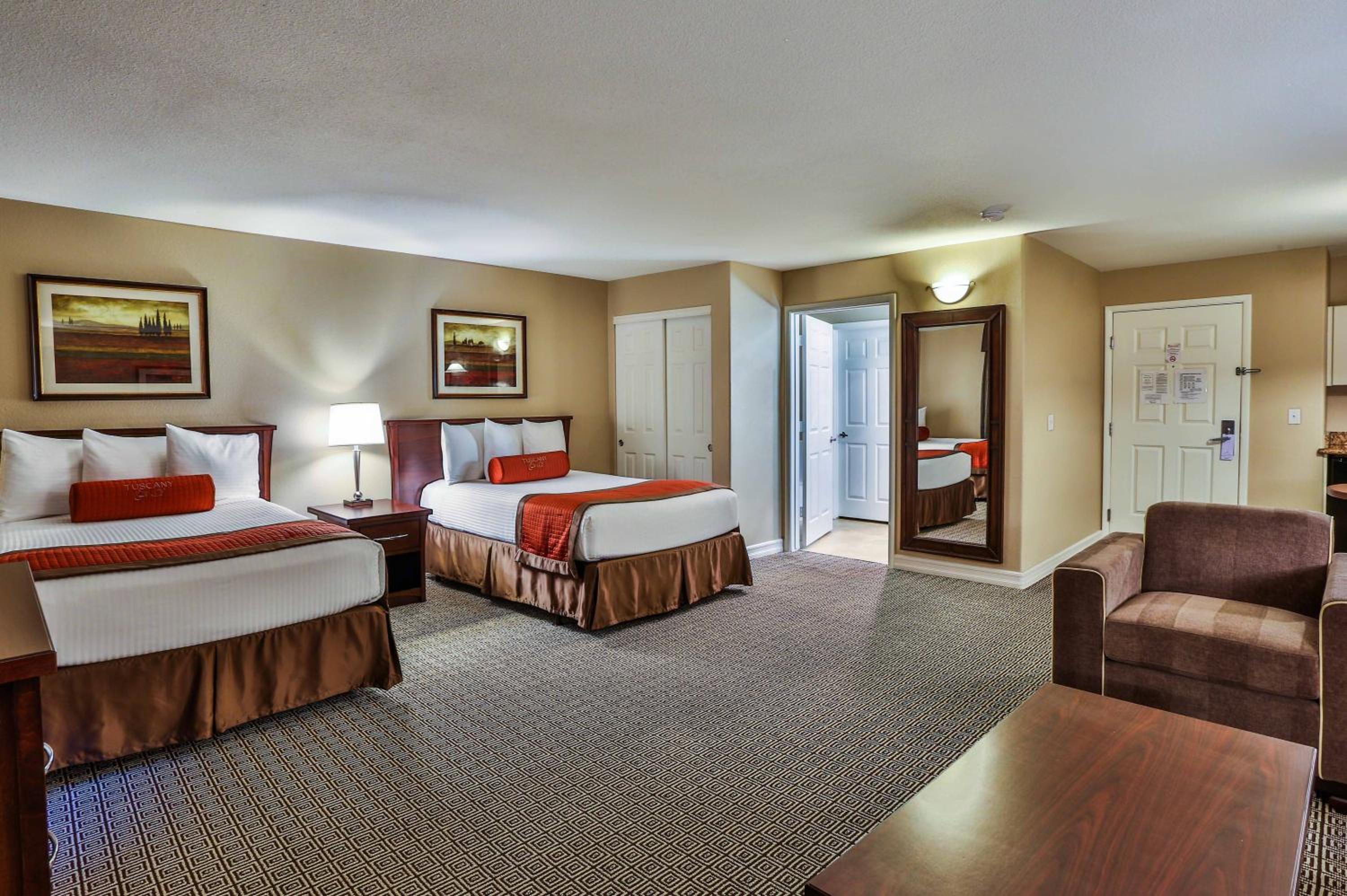 Deluxe Executive Double Non-Smoking Suite