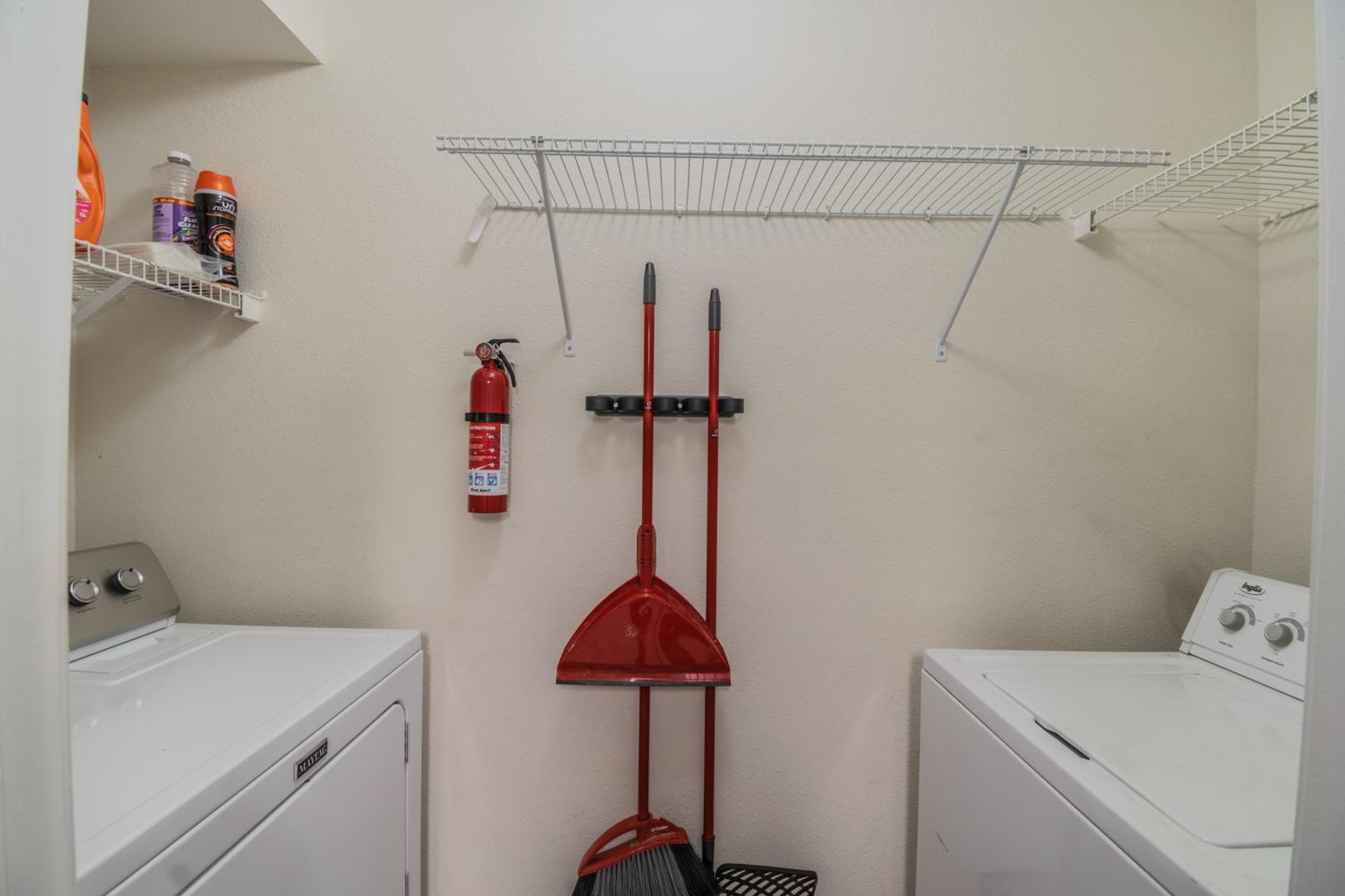 Apartment - Photo 6