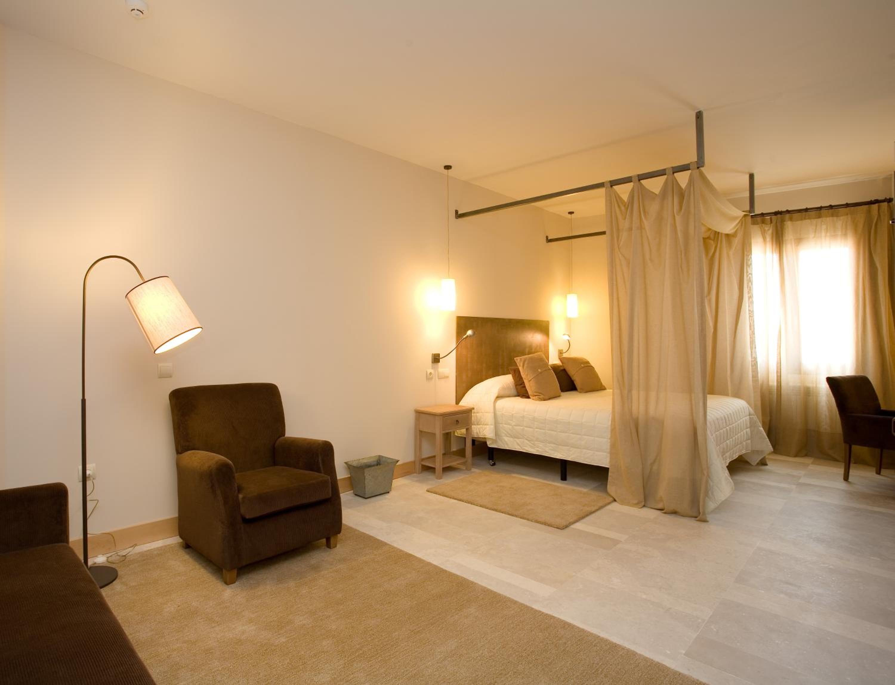 Junior Suite - Photo 8