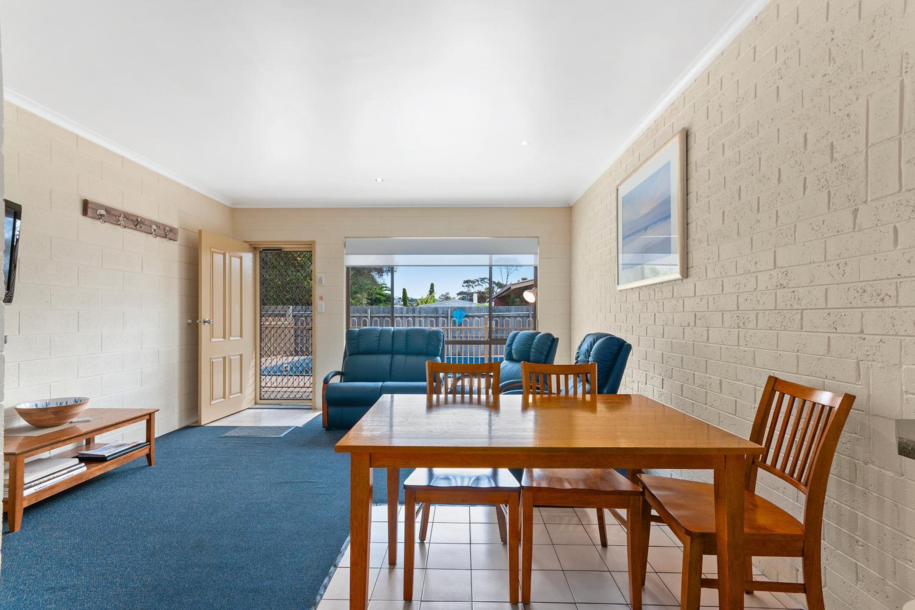 Two-Bedroom Apartment - Photo 4