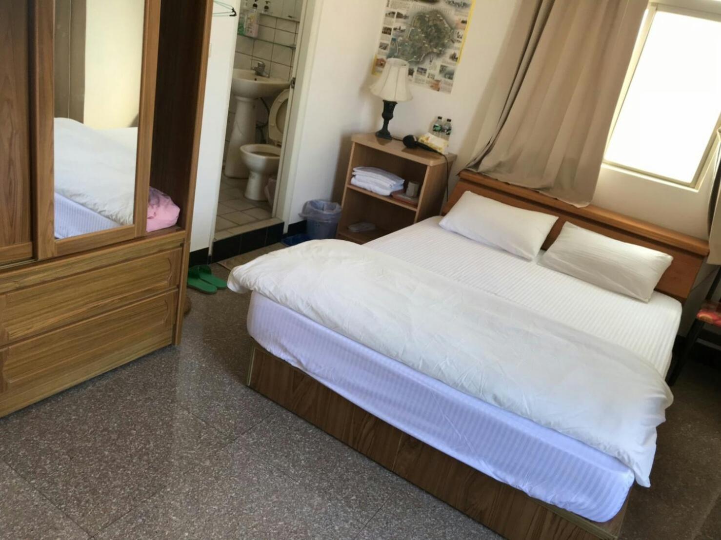 Standard Double Room photo 3