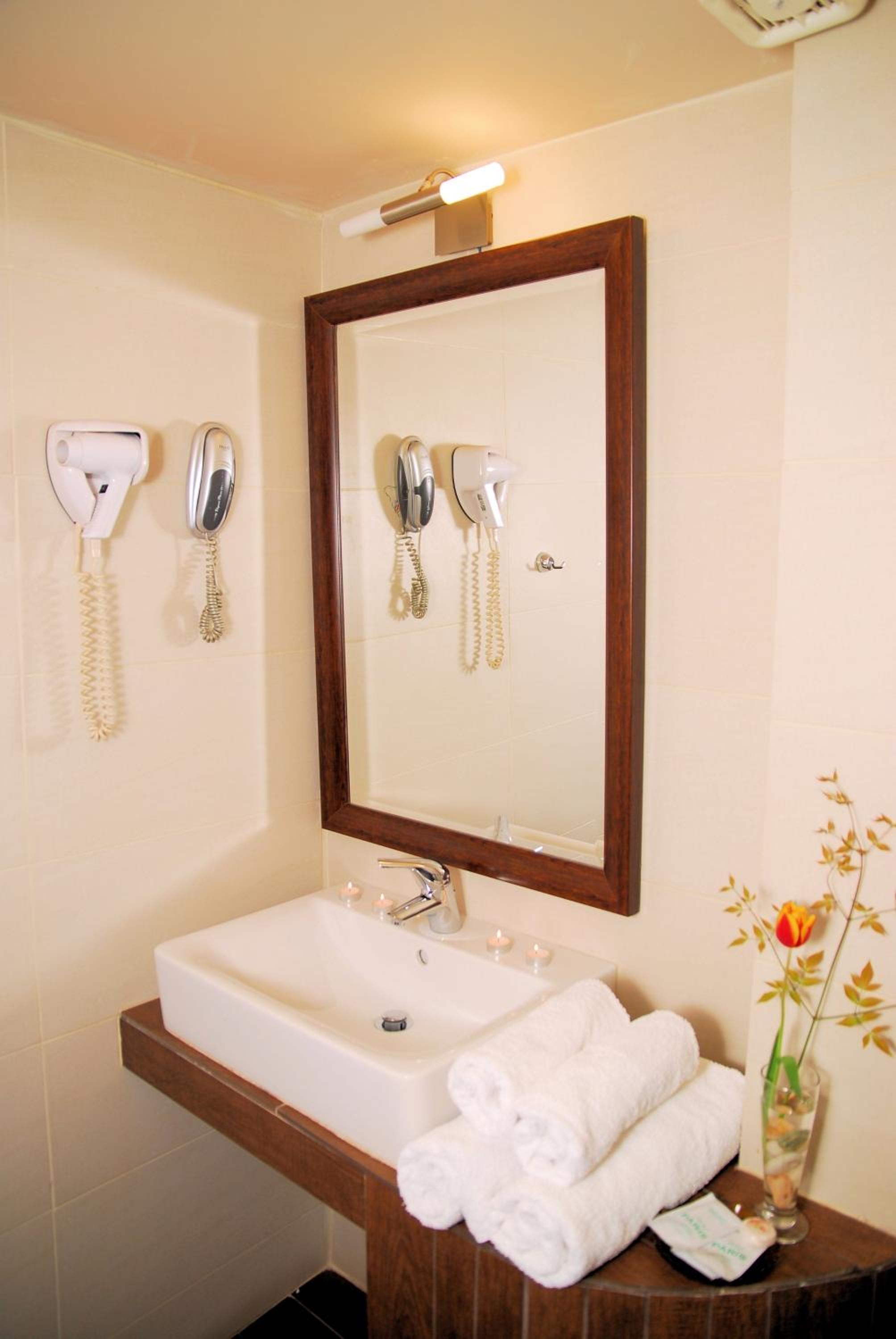 Single Room photo 3