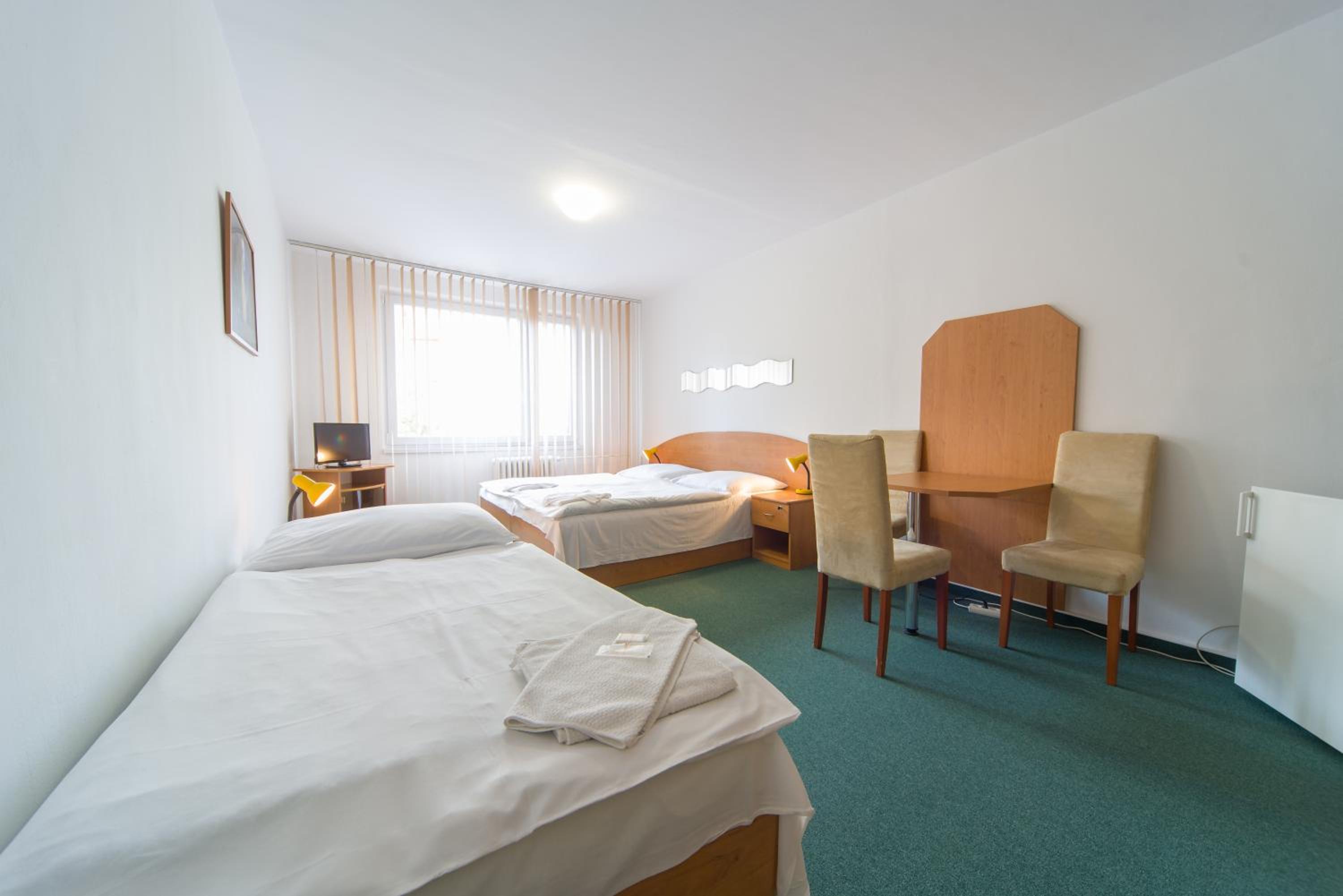 Triple Room photo 2