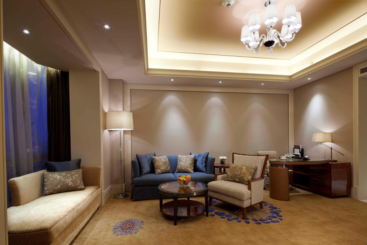 Mainland Chinese Citizens - Executive Suite photo 2