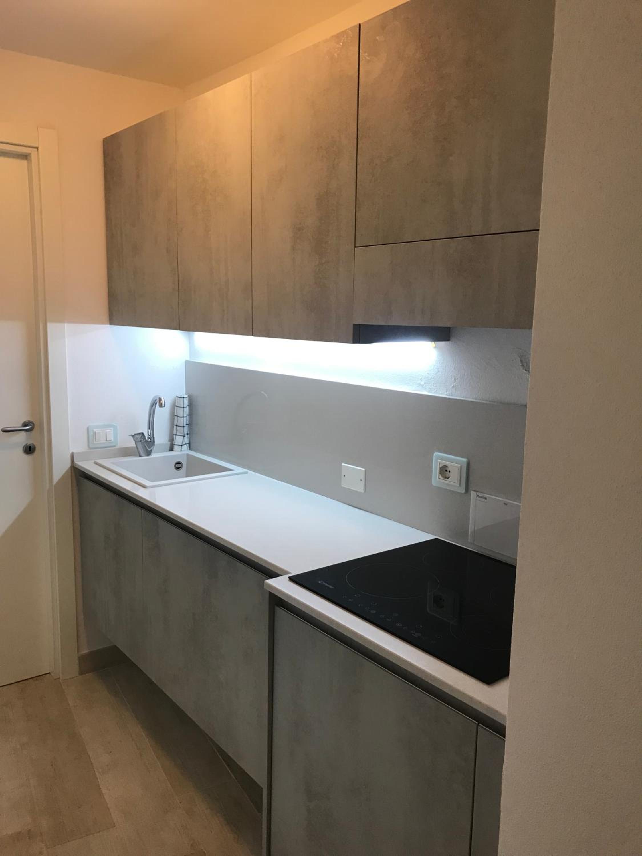 Two-Bedroom Apartment - Photo 2