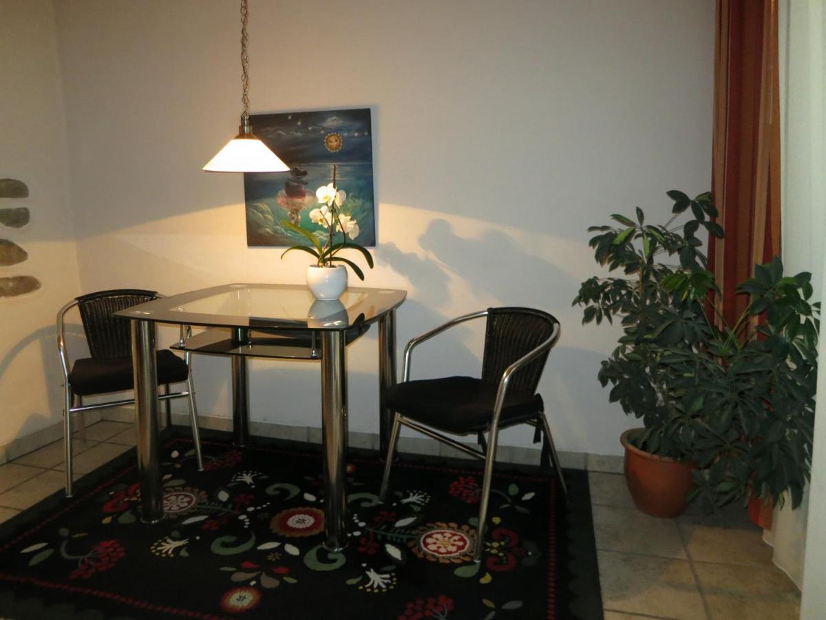 Apartment photo 3