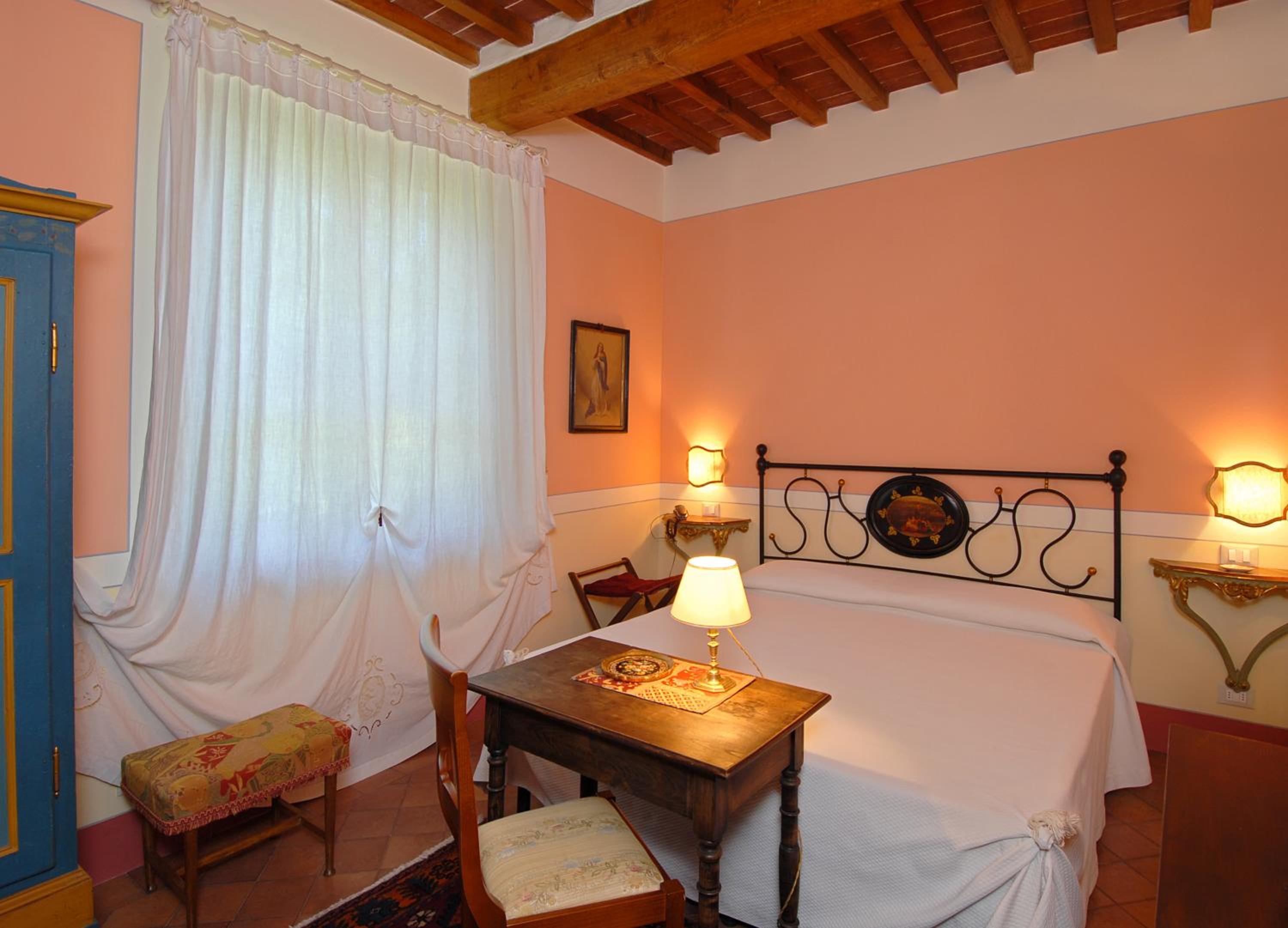 Double or Twin Room - Photo 11