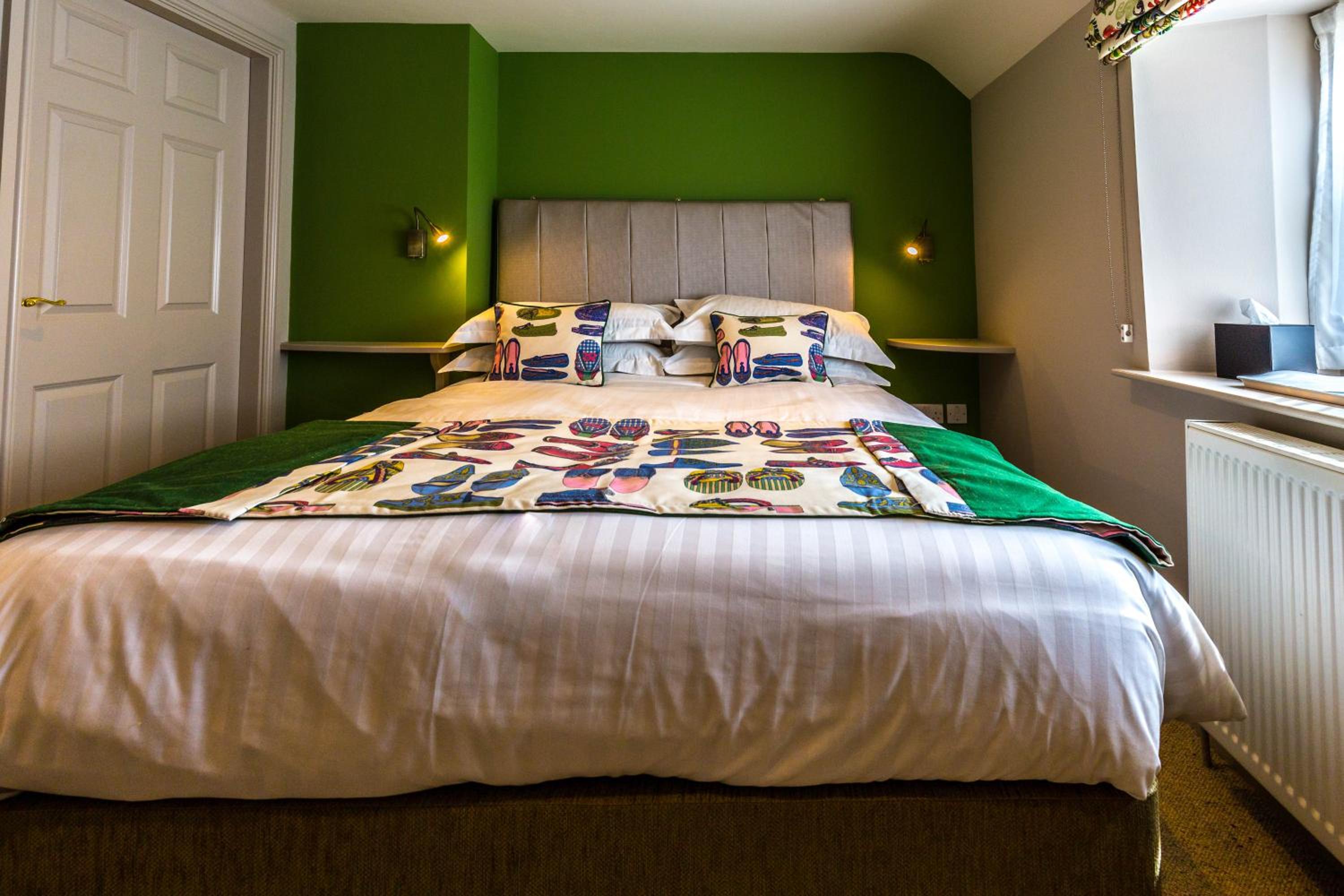 Large Single Room photo 3