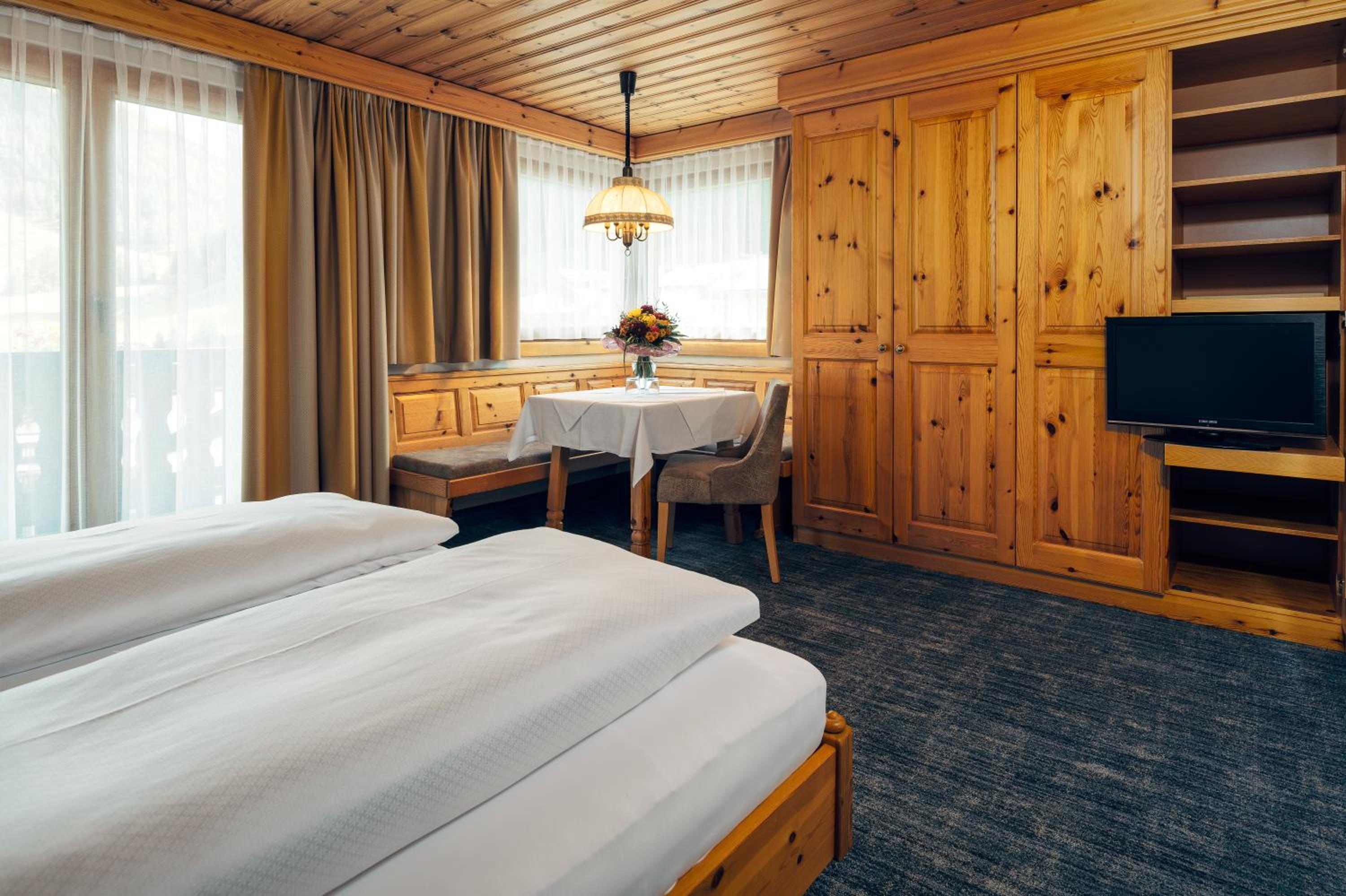 Superior Double Room with Balcony photo 3