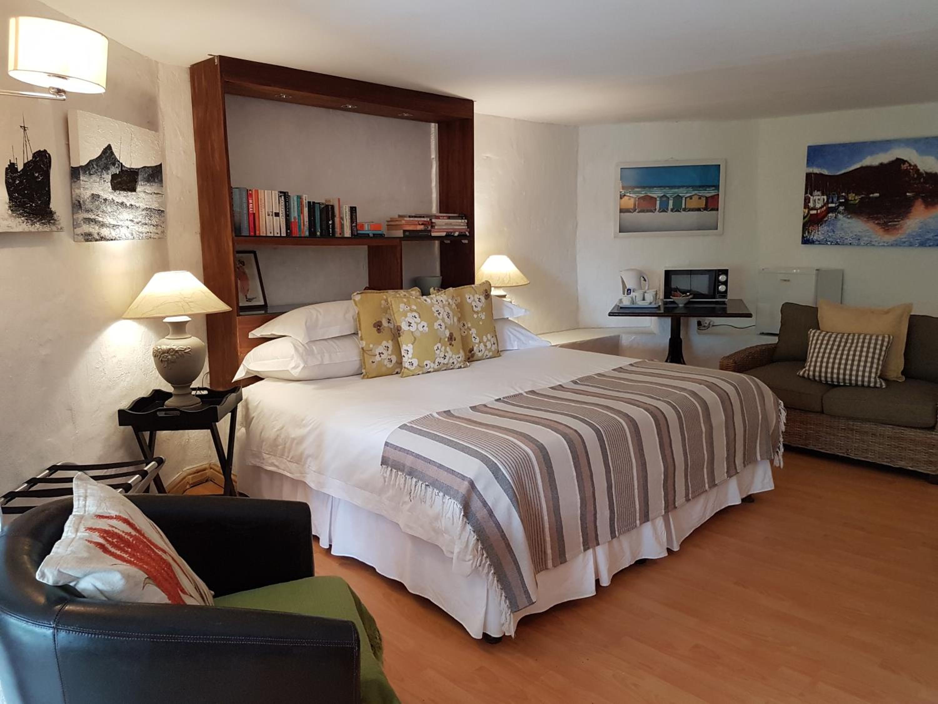 Economy Quadruple Room photo 1
