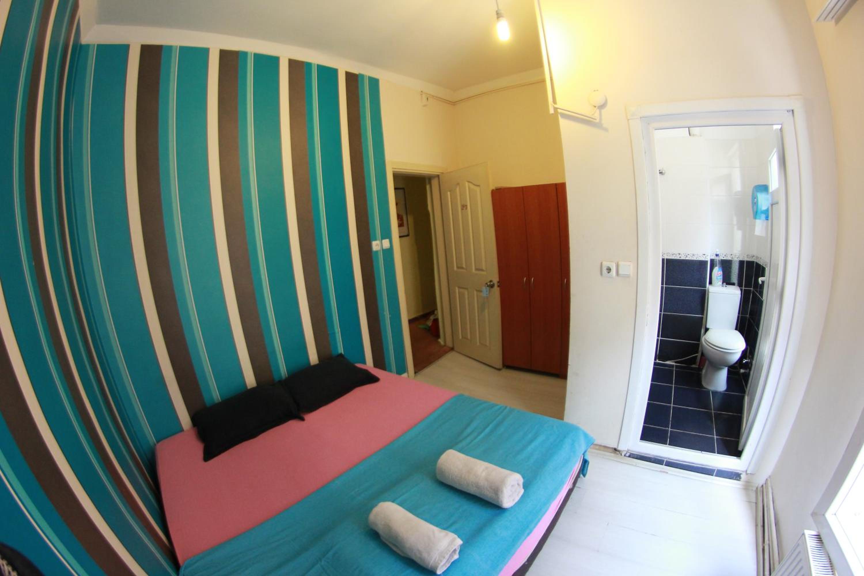 Double Room with Private Bathroom photo 1