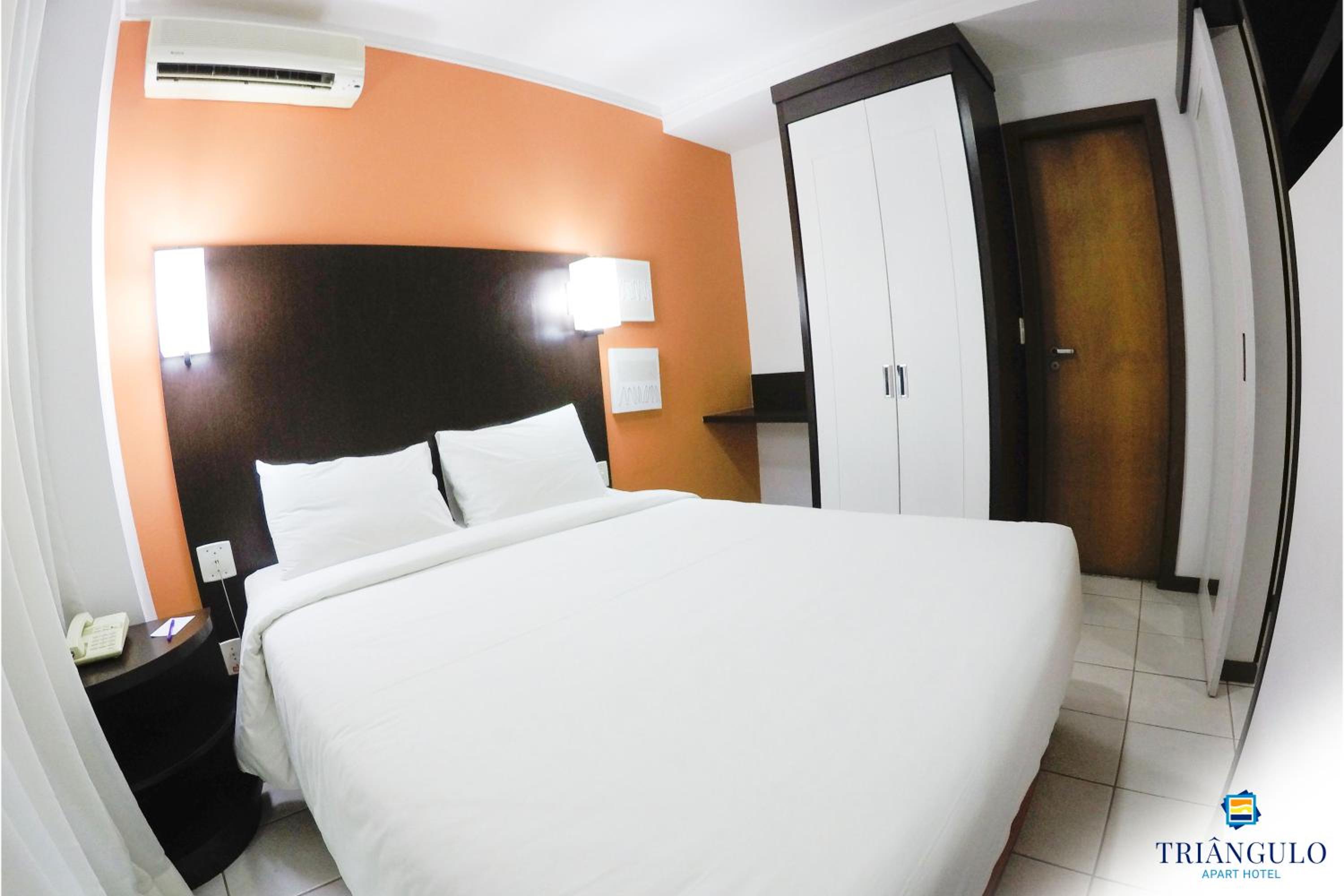 Executive Suite - Photo 1
