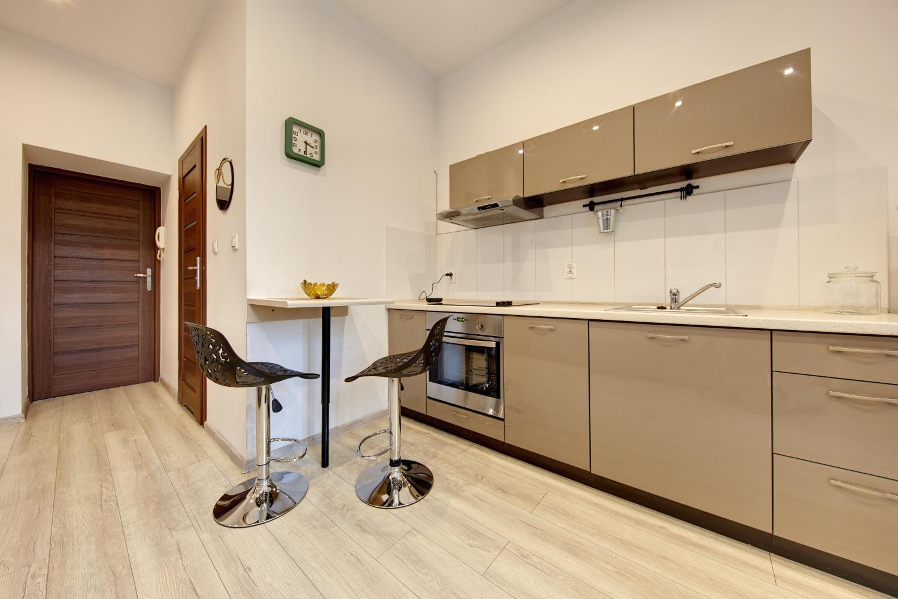 Apartment photo 3