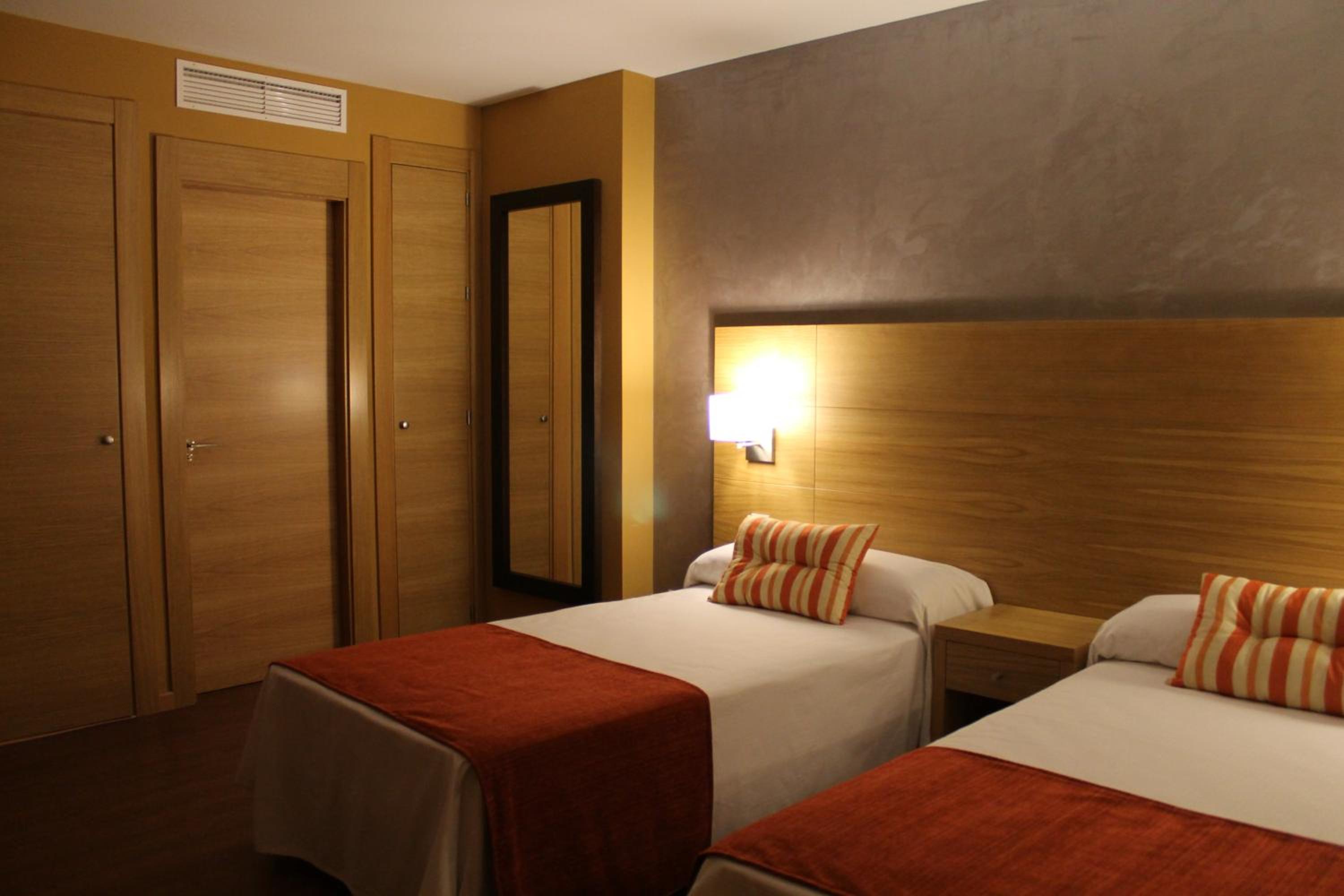 Habitación Doble o con Dos Camas