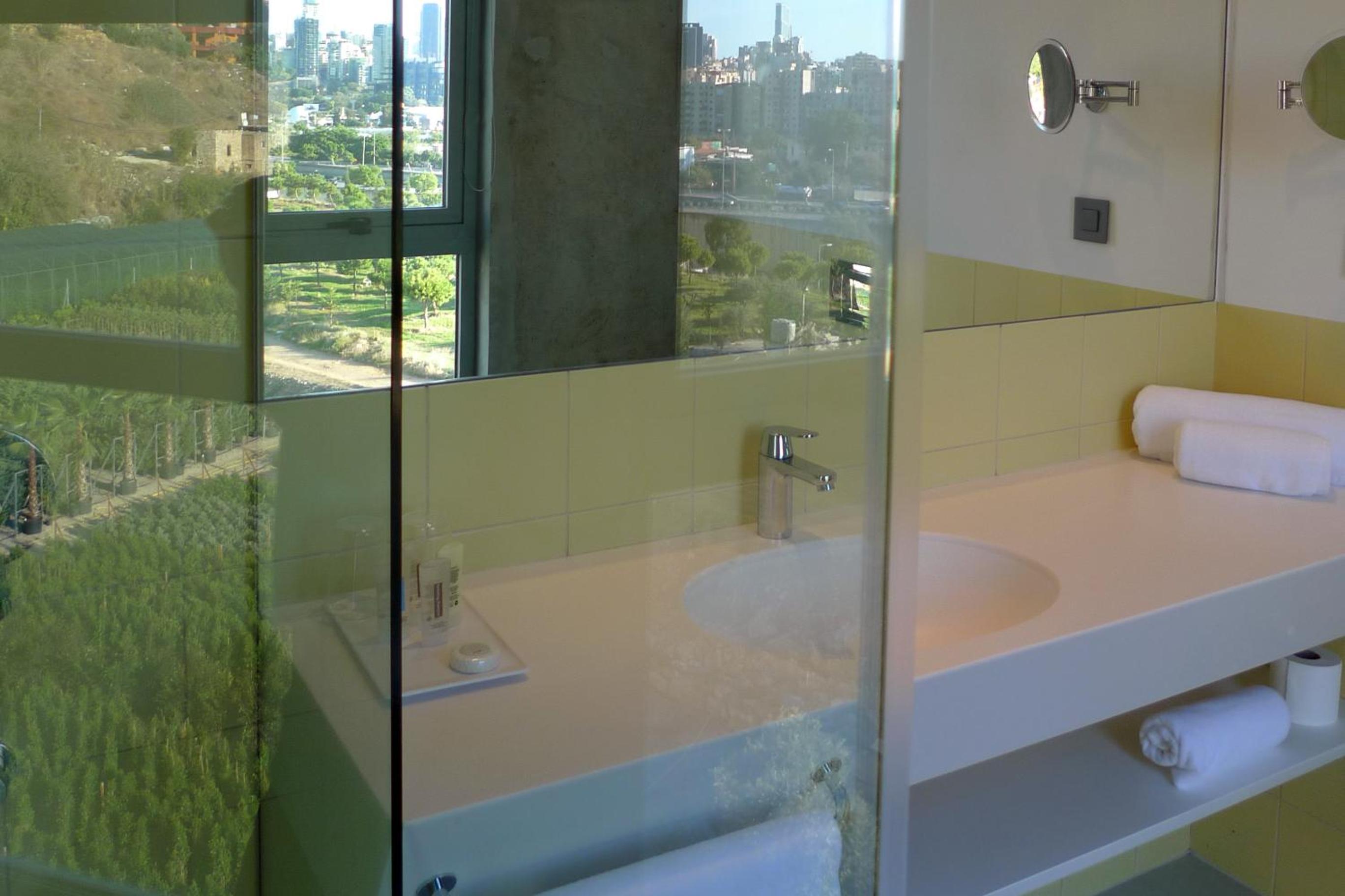 Premium Room - Photo 3
