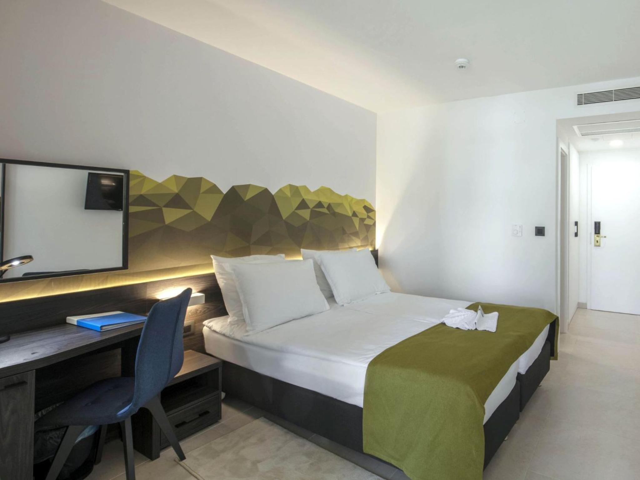 Classic Double Room - Photo 1