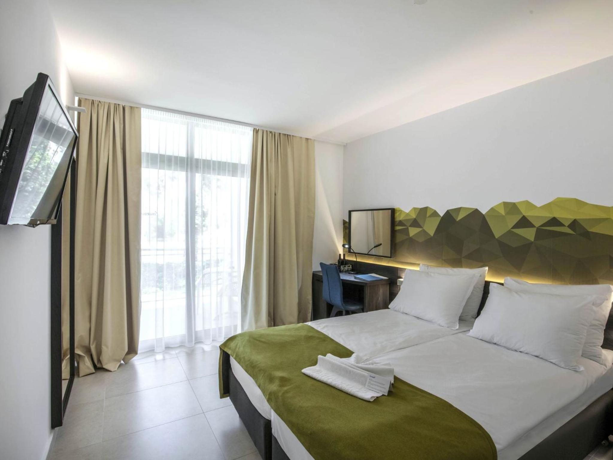 Single Sea side Room with Balcony photo 2