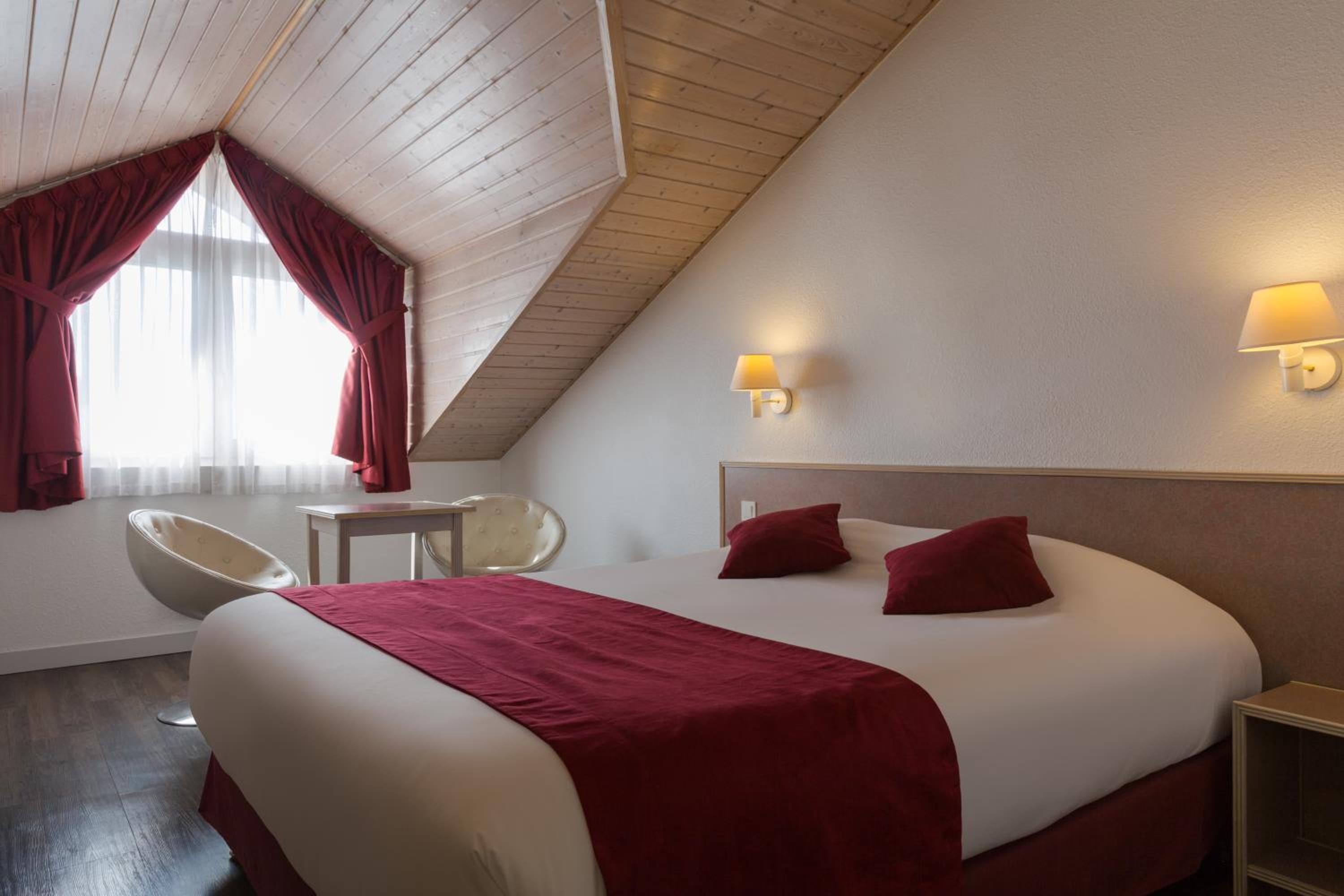 Double Room with Shower photo 1