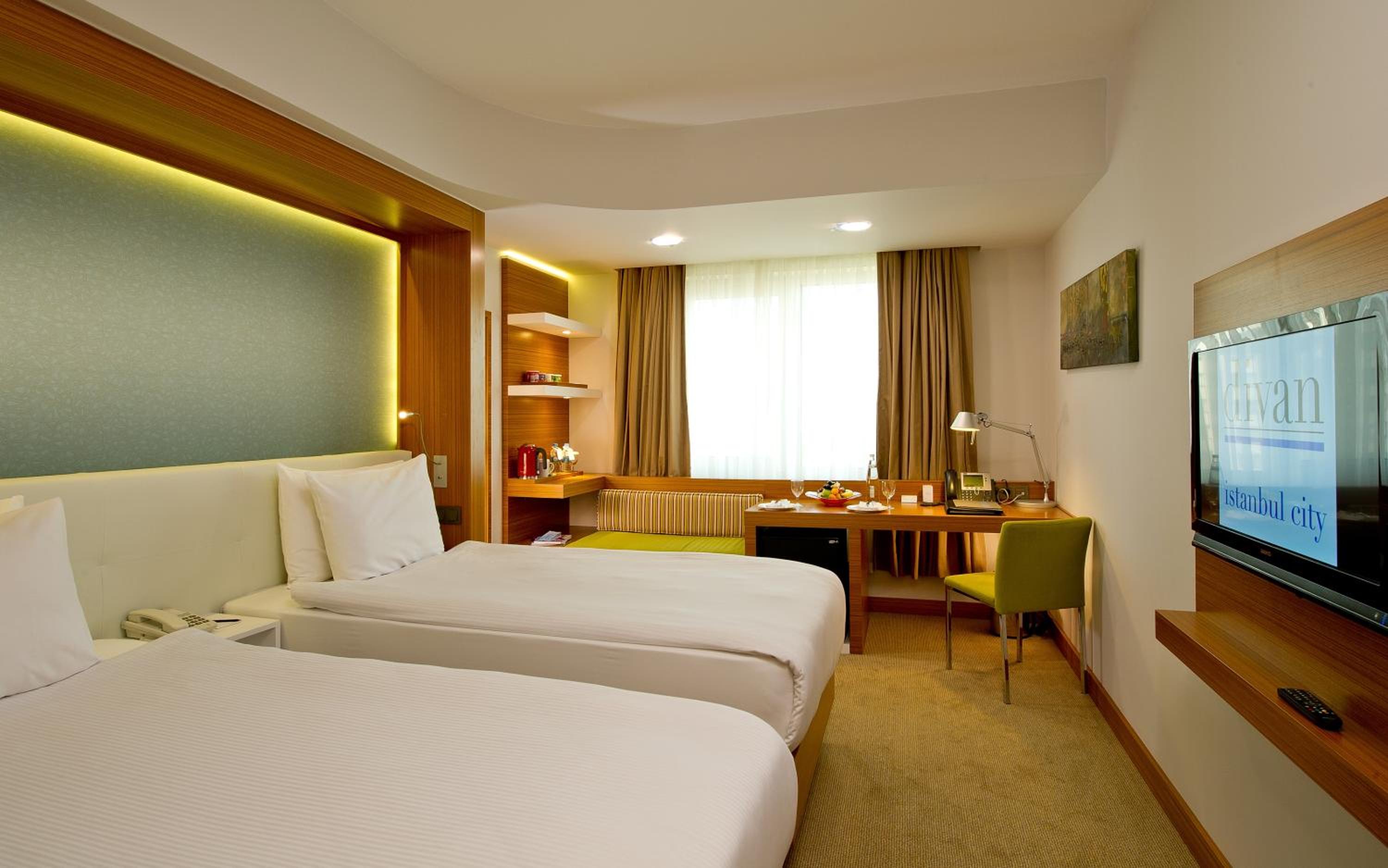 Standard Twin Room photo 2