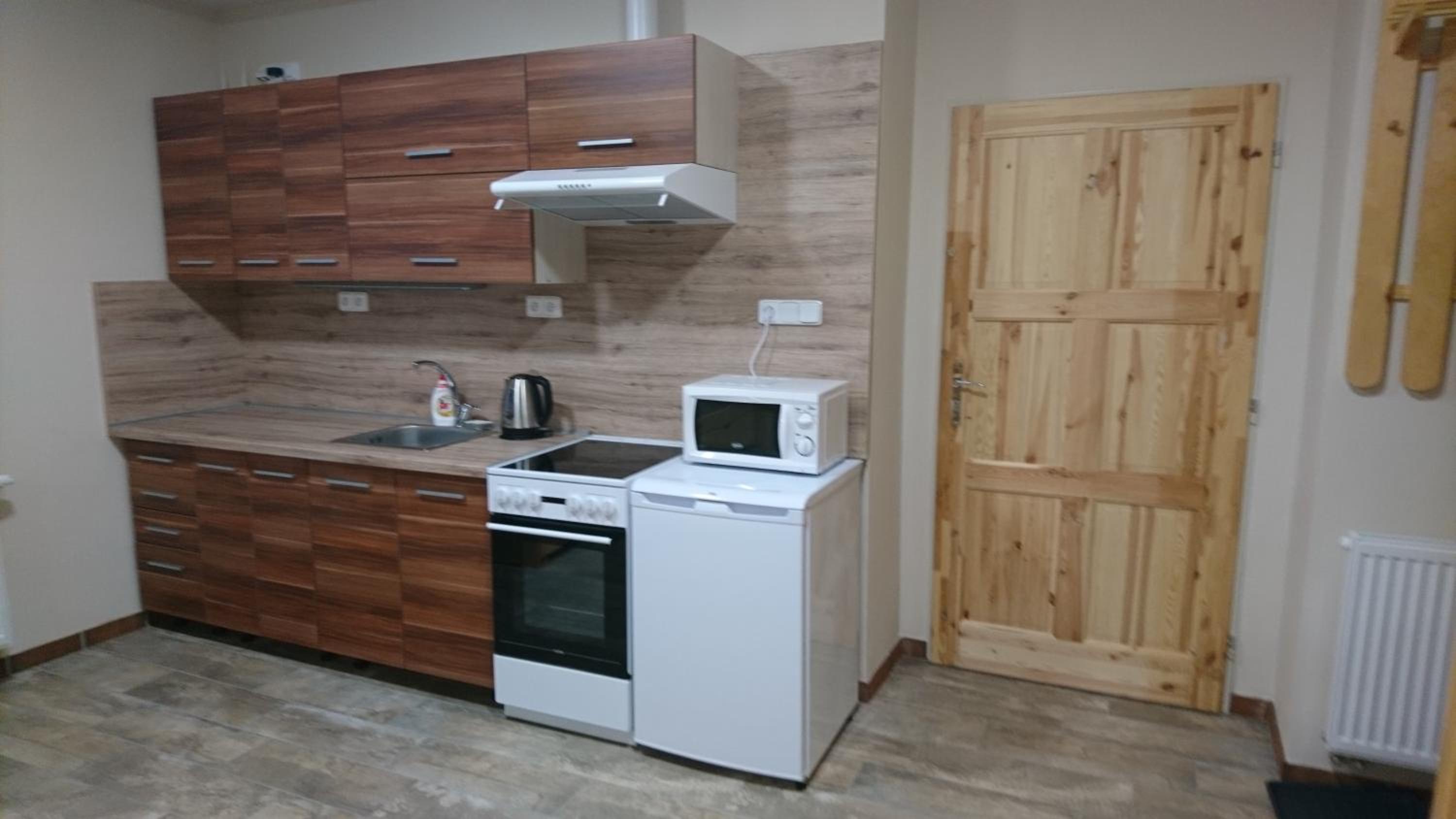 Studio Apartment - Photo 8
