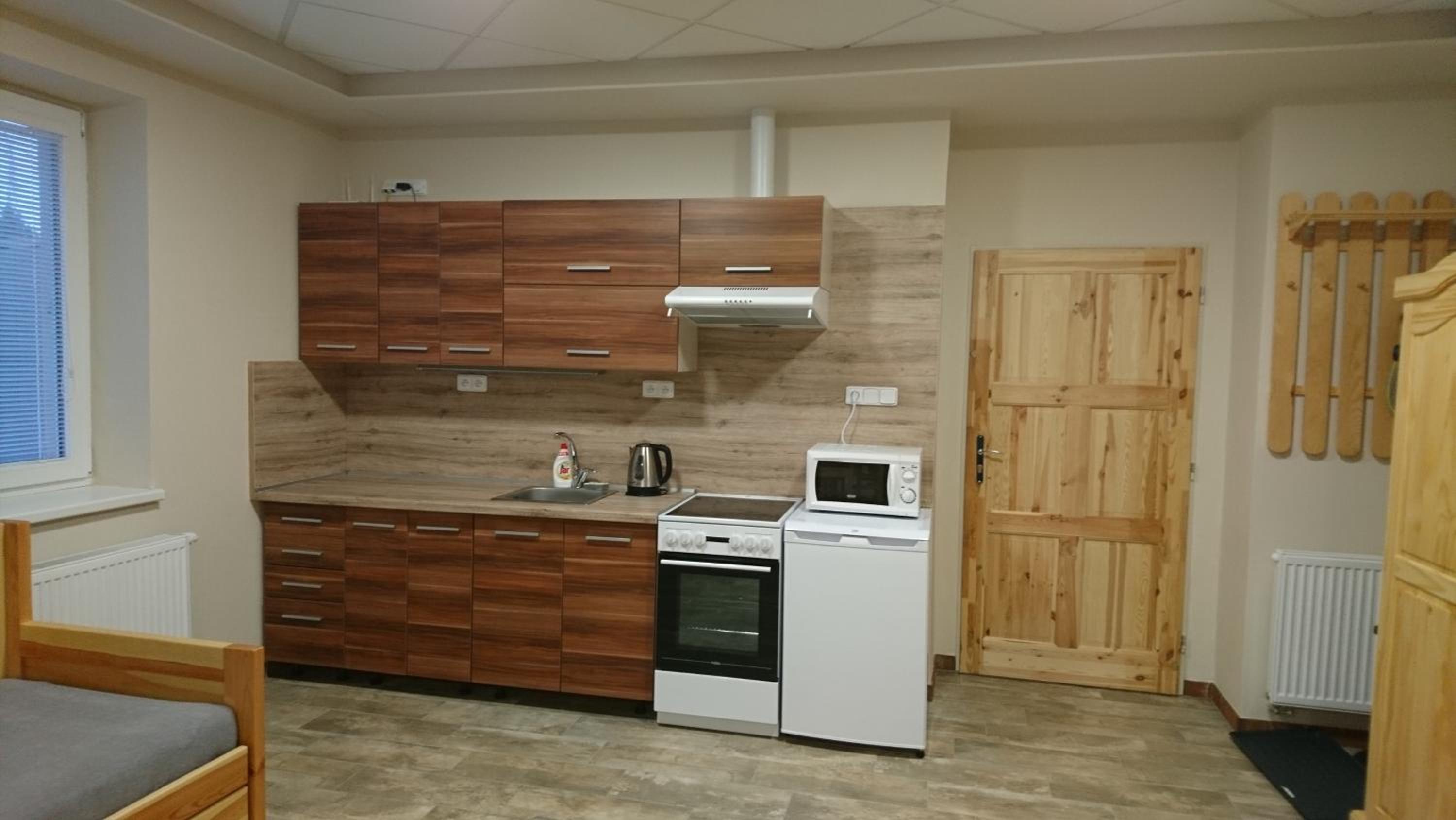 Studio Apartment - Photo 10