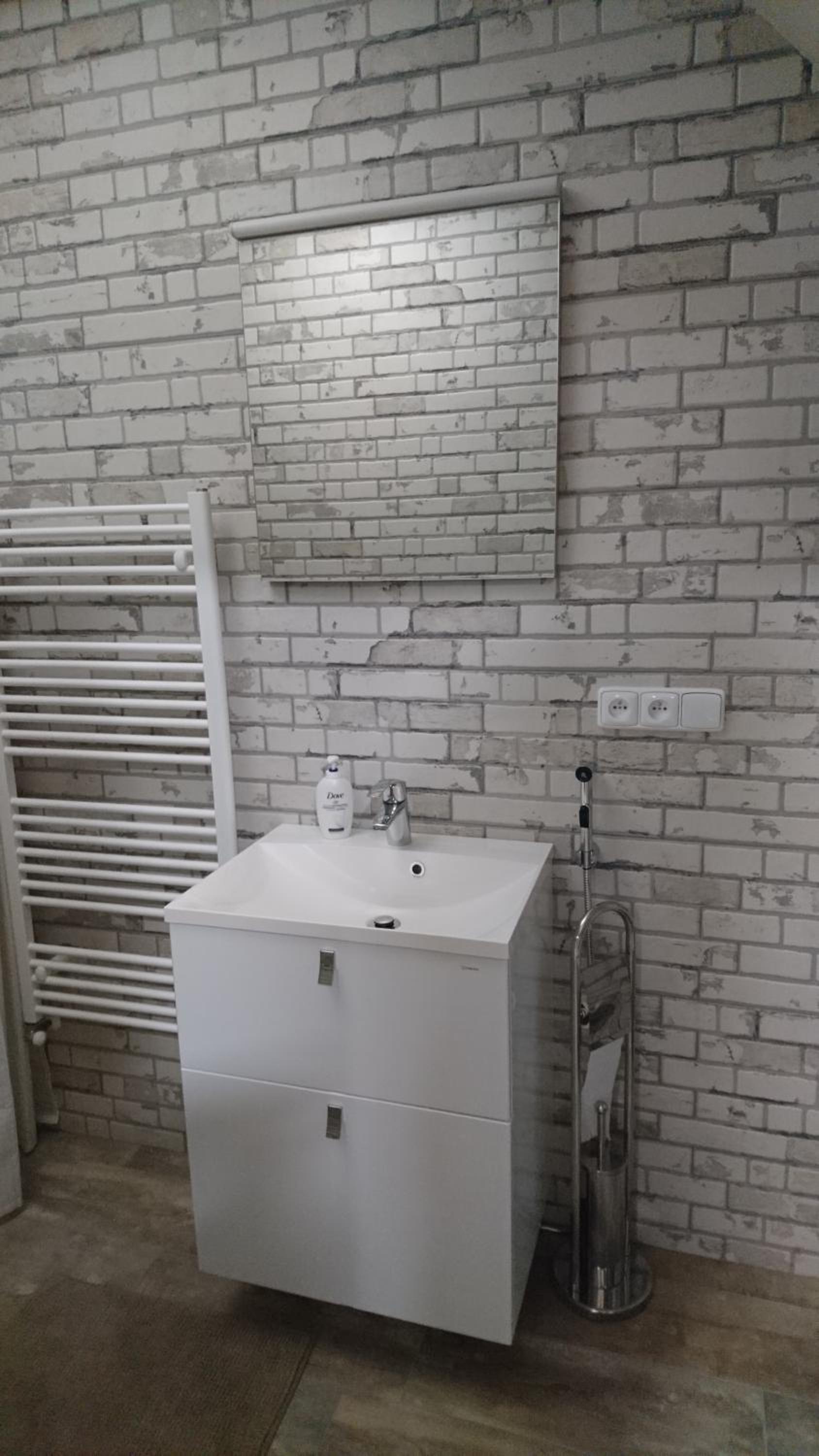 Studio Apartment - Photo 2