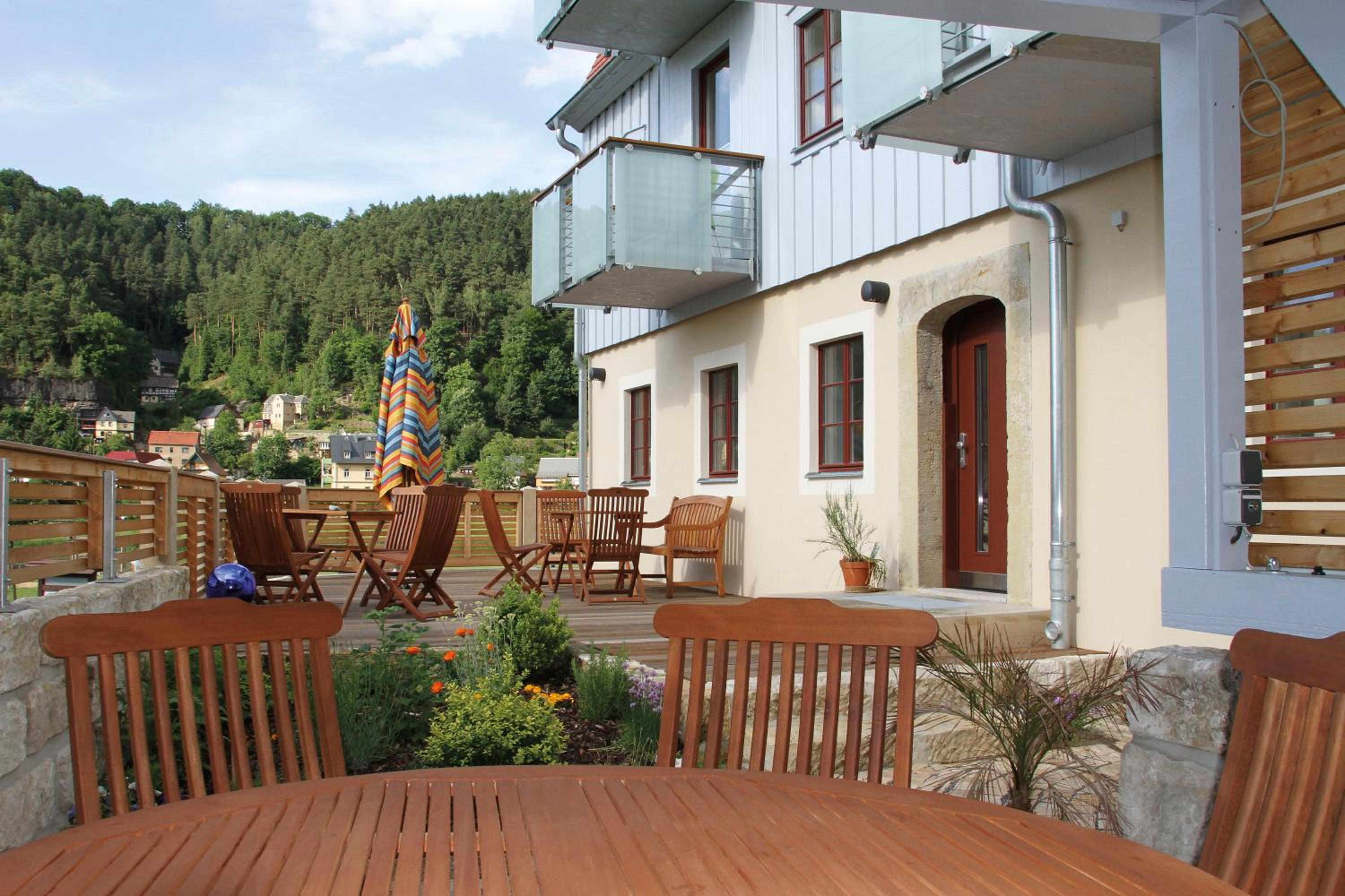 Apartment - Ground Floor photo 3
