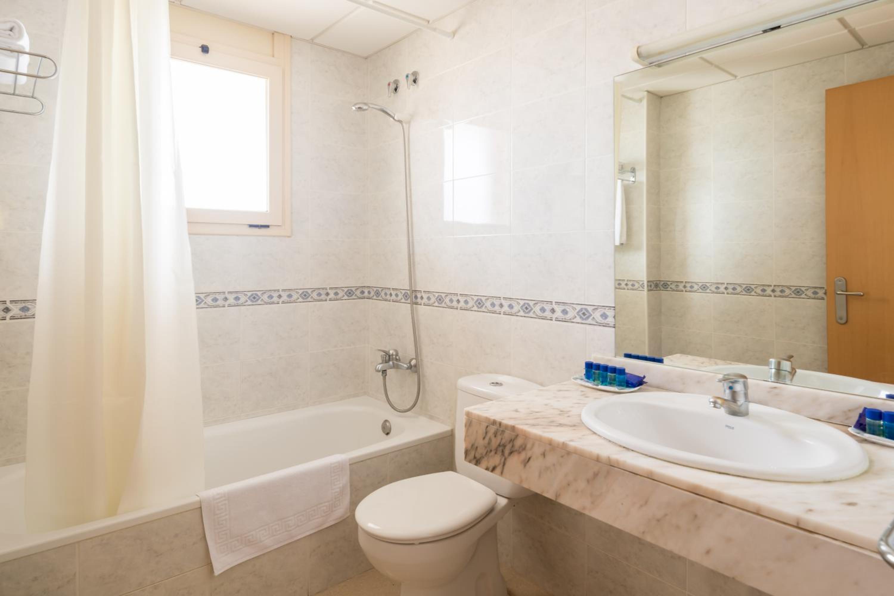 Twin Suite - Photo 4