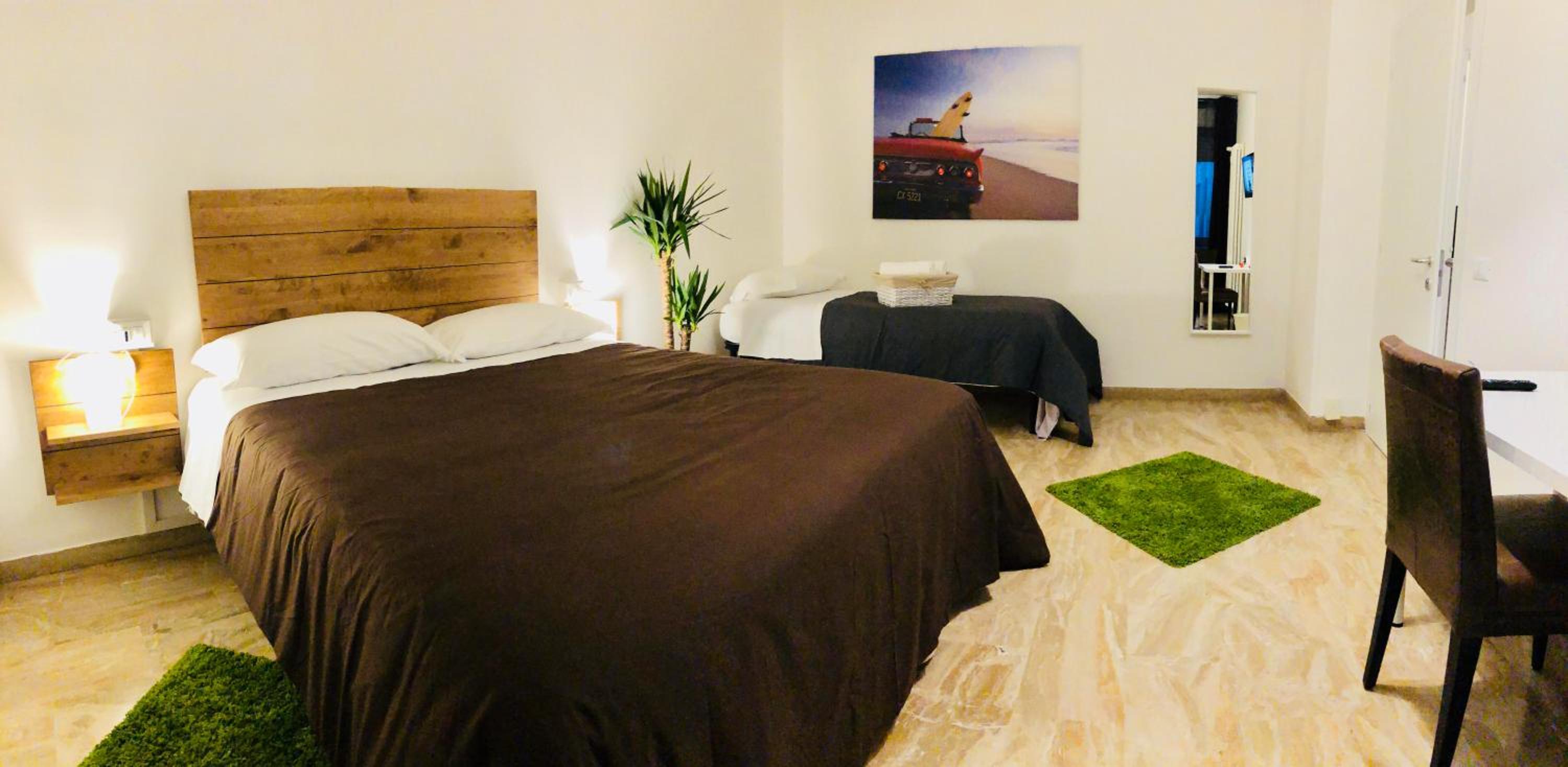 Triple Room With Private External Bathroom