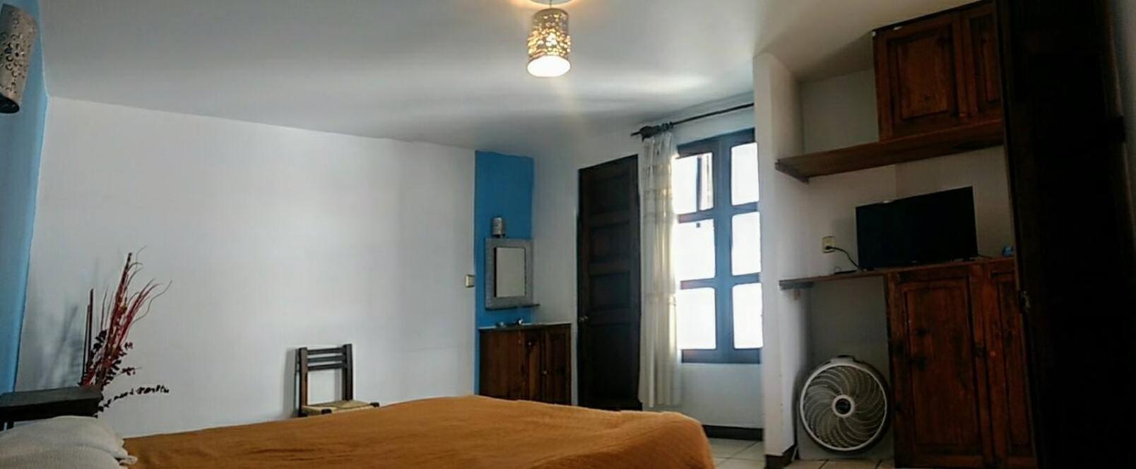 Queen Room - Photo 1