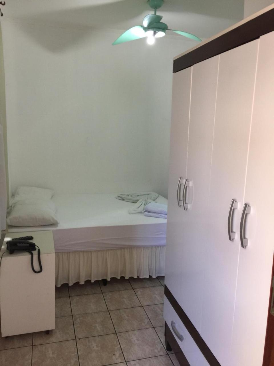 Large Twin Room photo 1