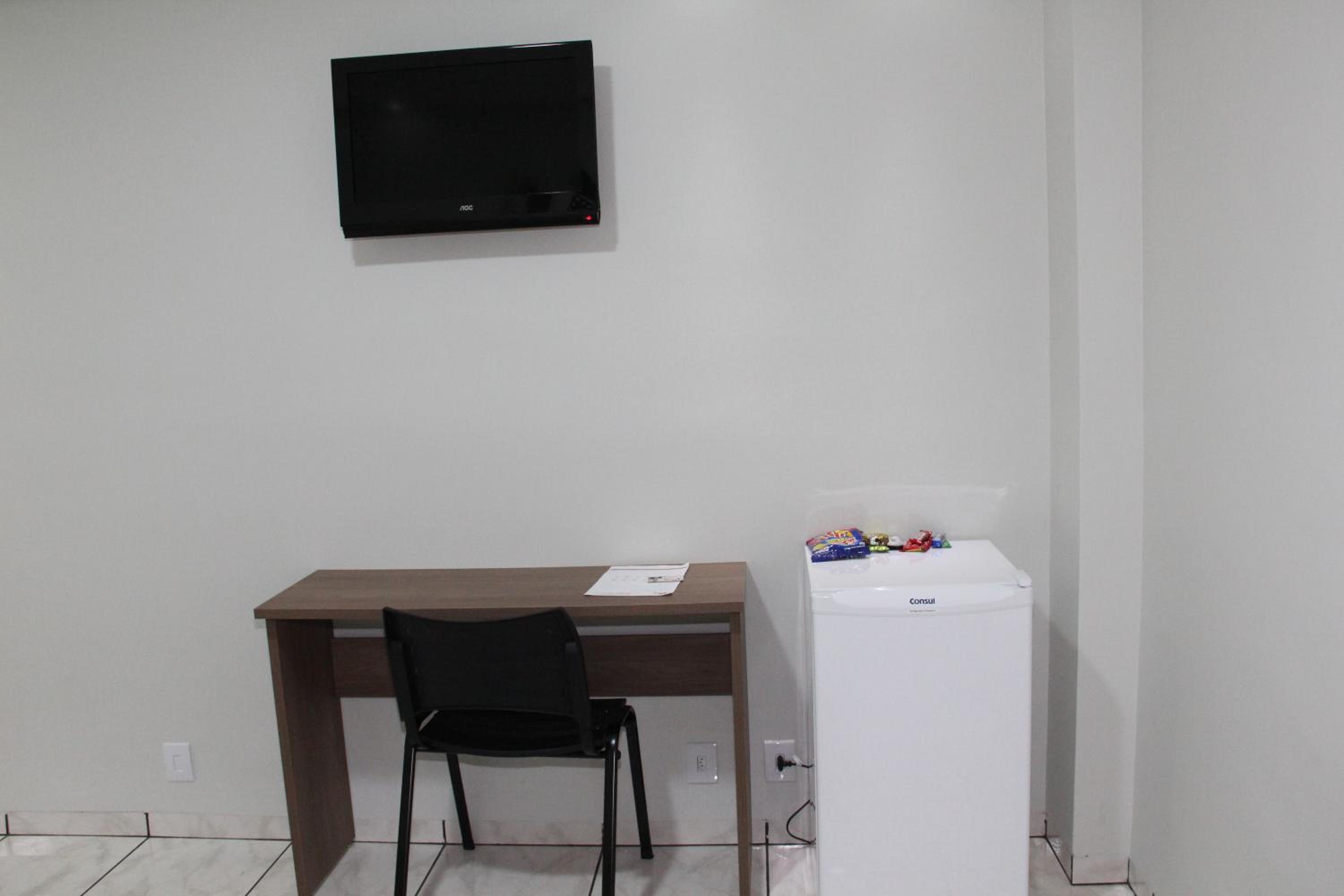 Double Room - Photo 5