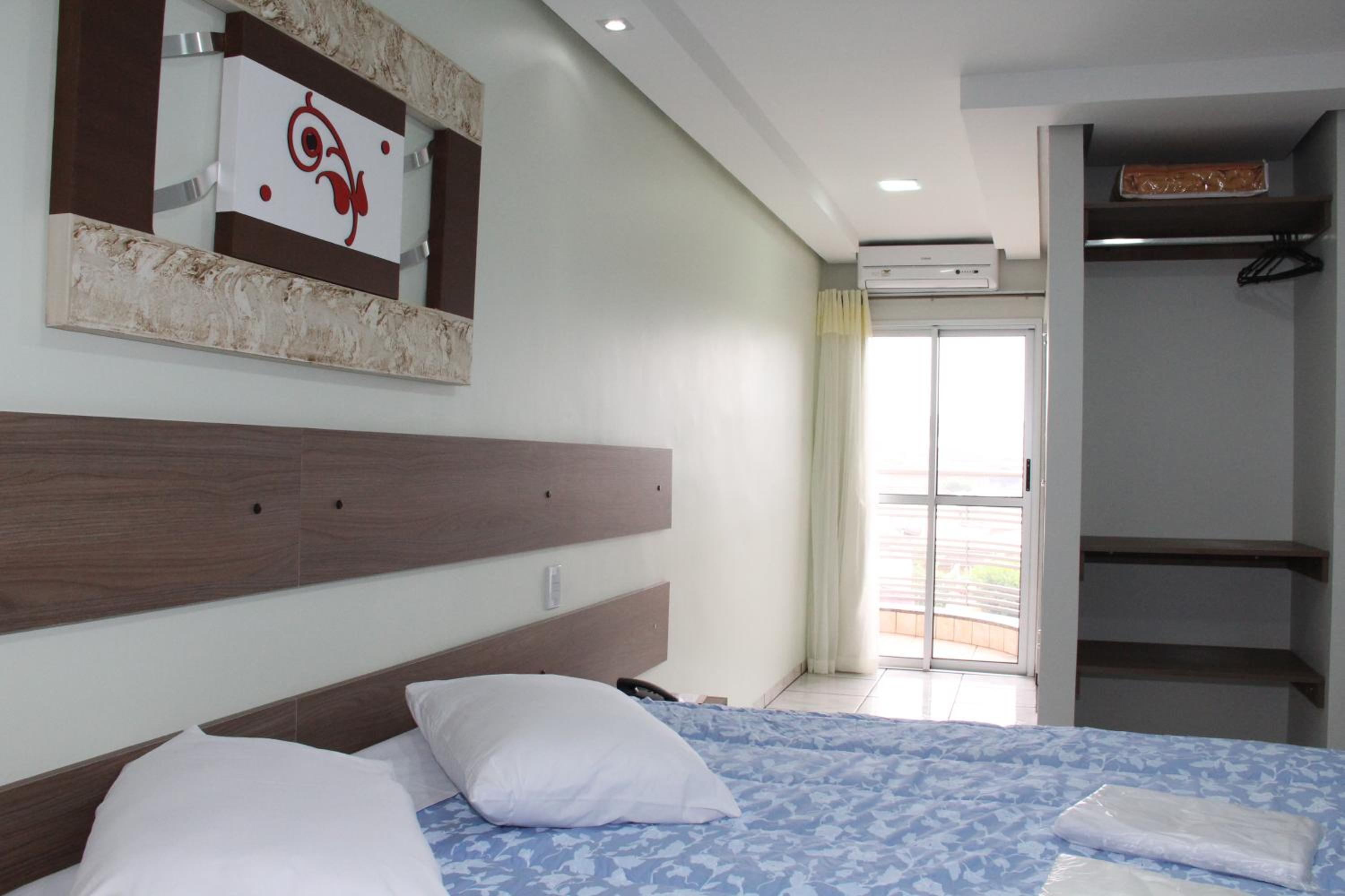 Deluxe Room - Photo 1