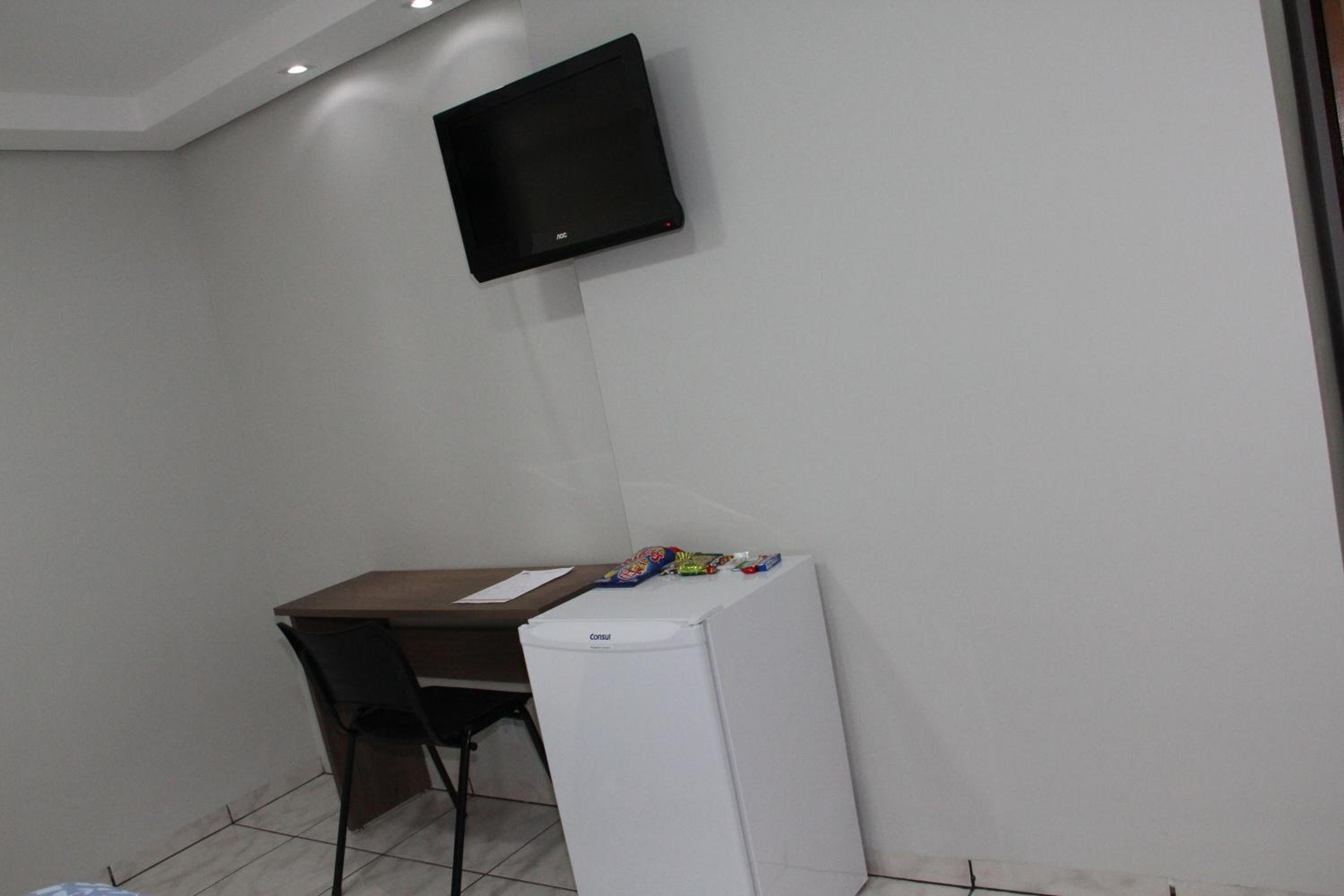 Deluxe Room - Photo 2