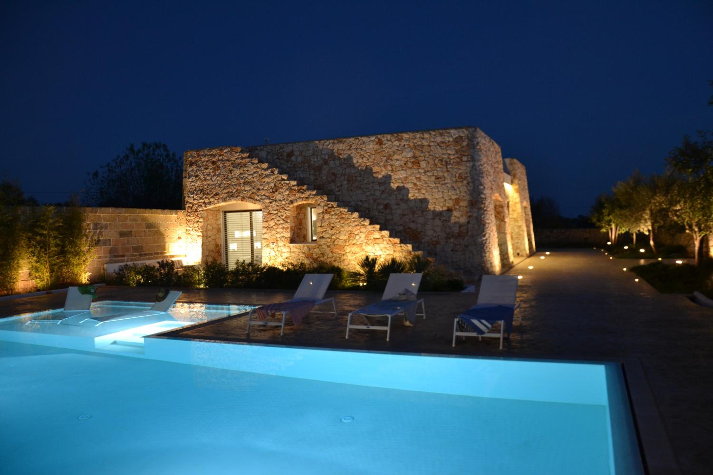 Villa photo 3