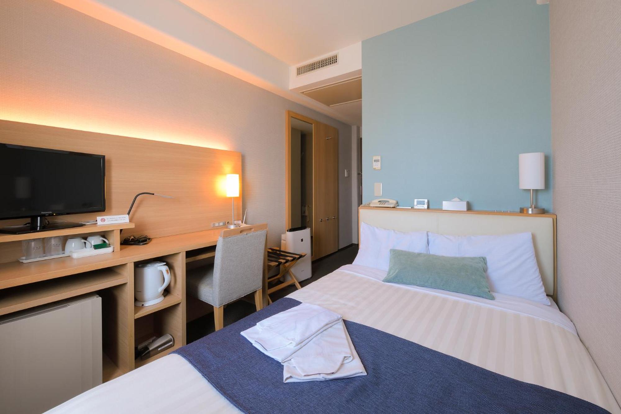 Deluxe Double Room with Small Double Bed - Non-Smoking