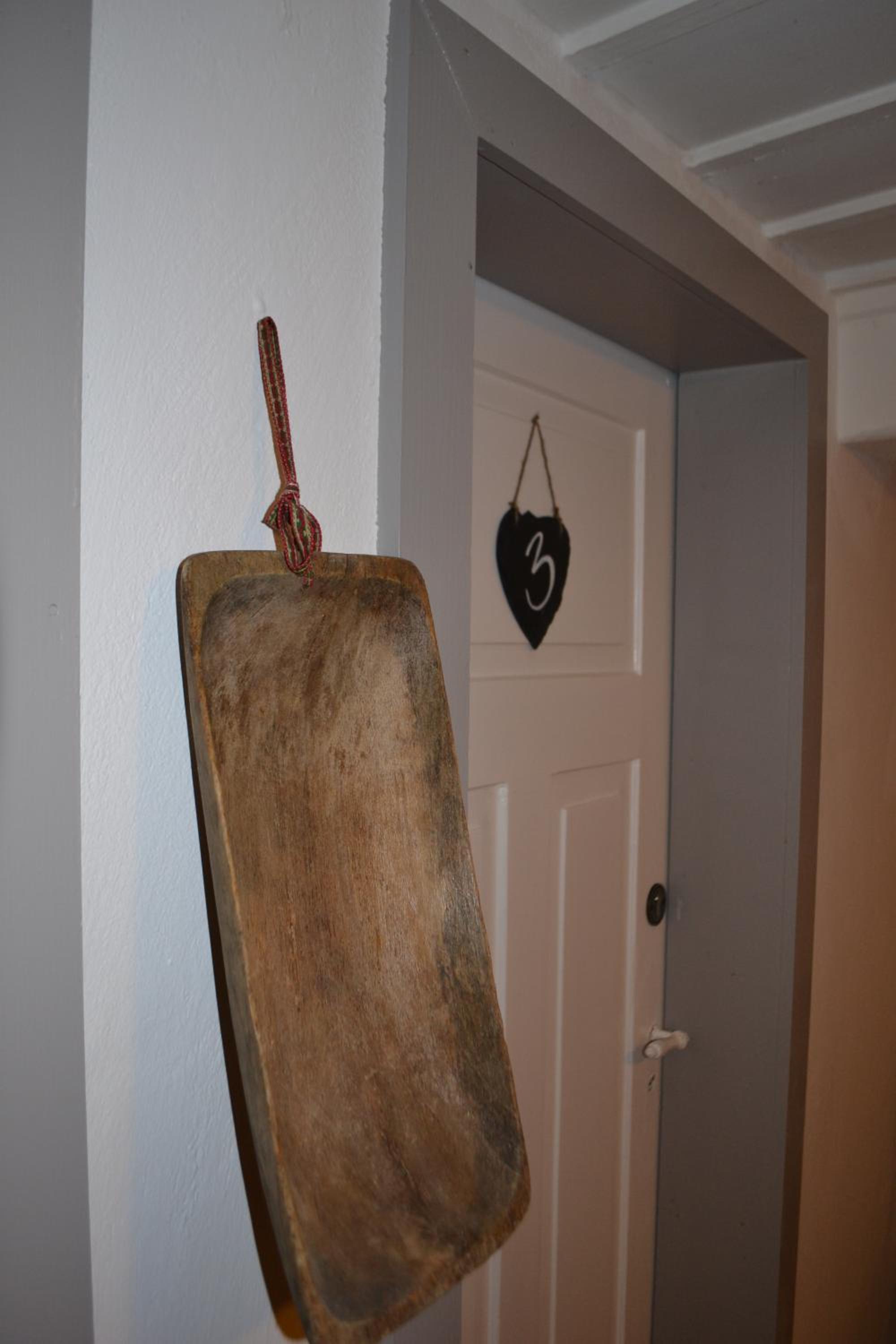 Standard Double Room - Photo 8
