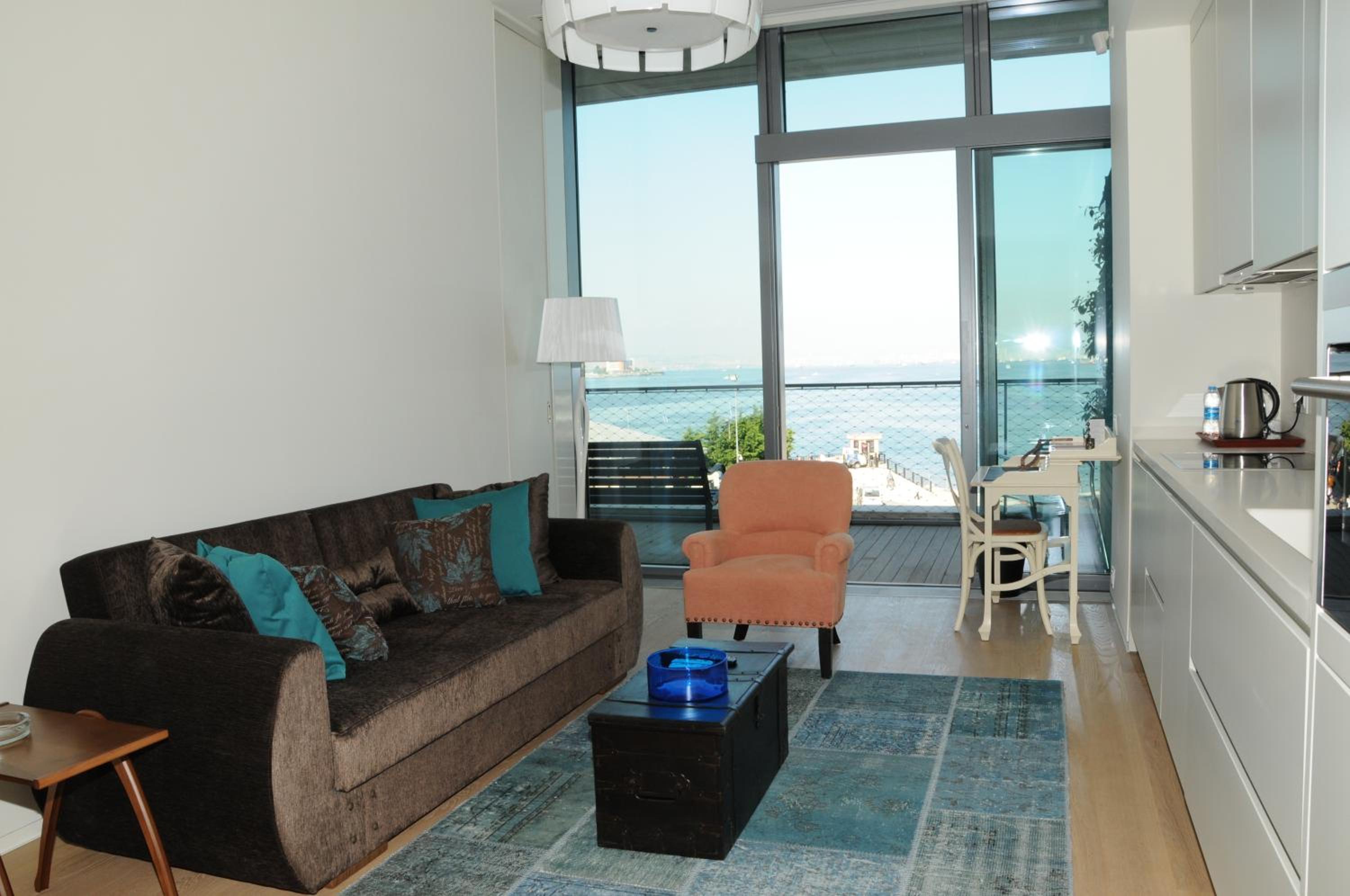 Family Apartment One Bedroom with Sea View photo 2